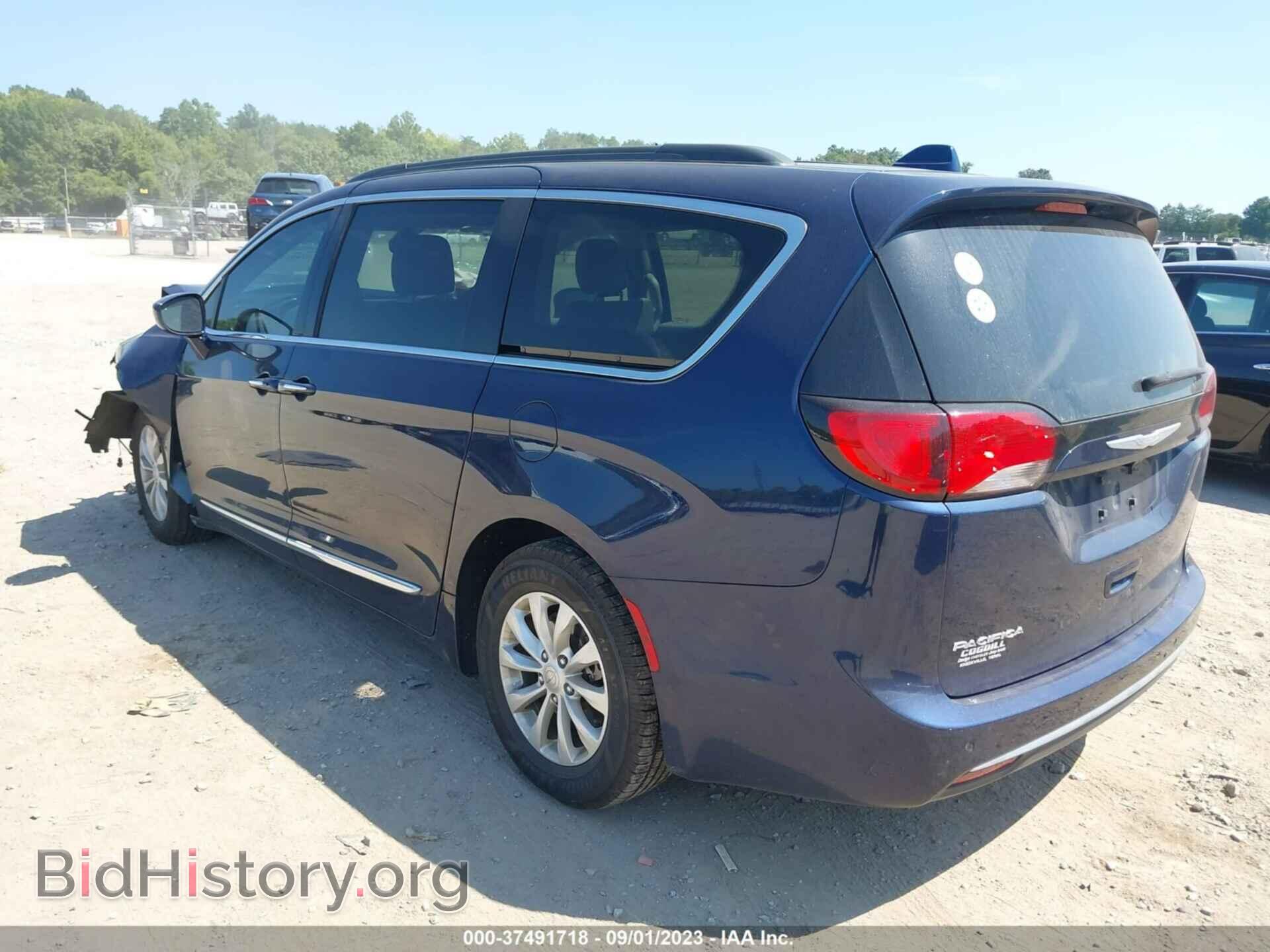 2017 CHRYSLER PACIFICA - VIN: 2C4RC1BG2HR519342 - Фото 3