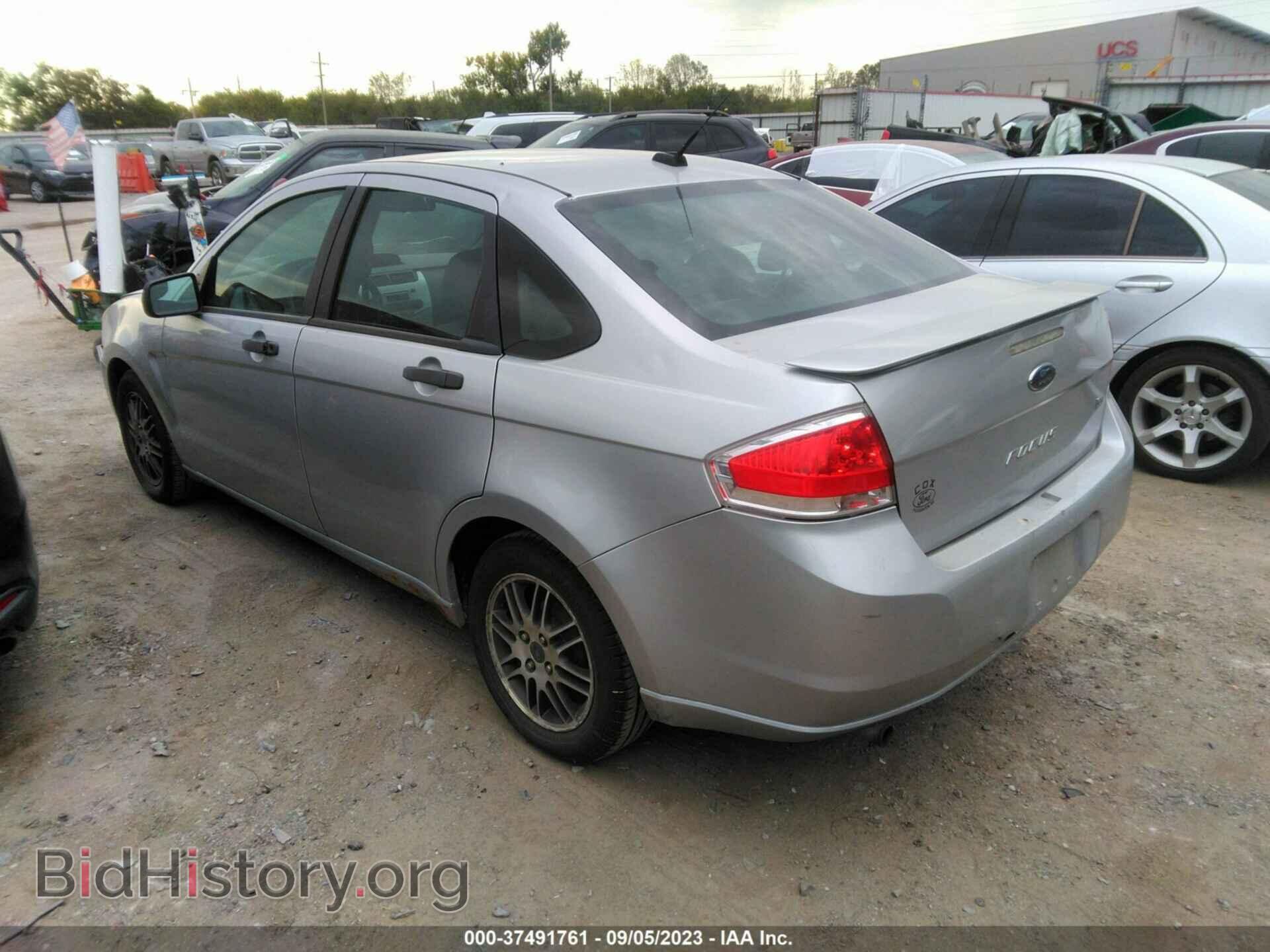 2010 FORD FOCUS - VIN: 1FAHP3FN4AW242734 - Фото 3