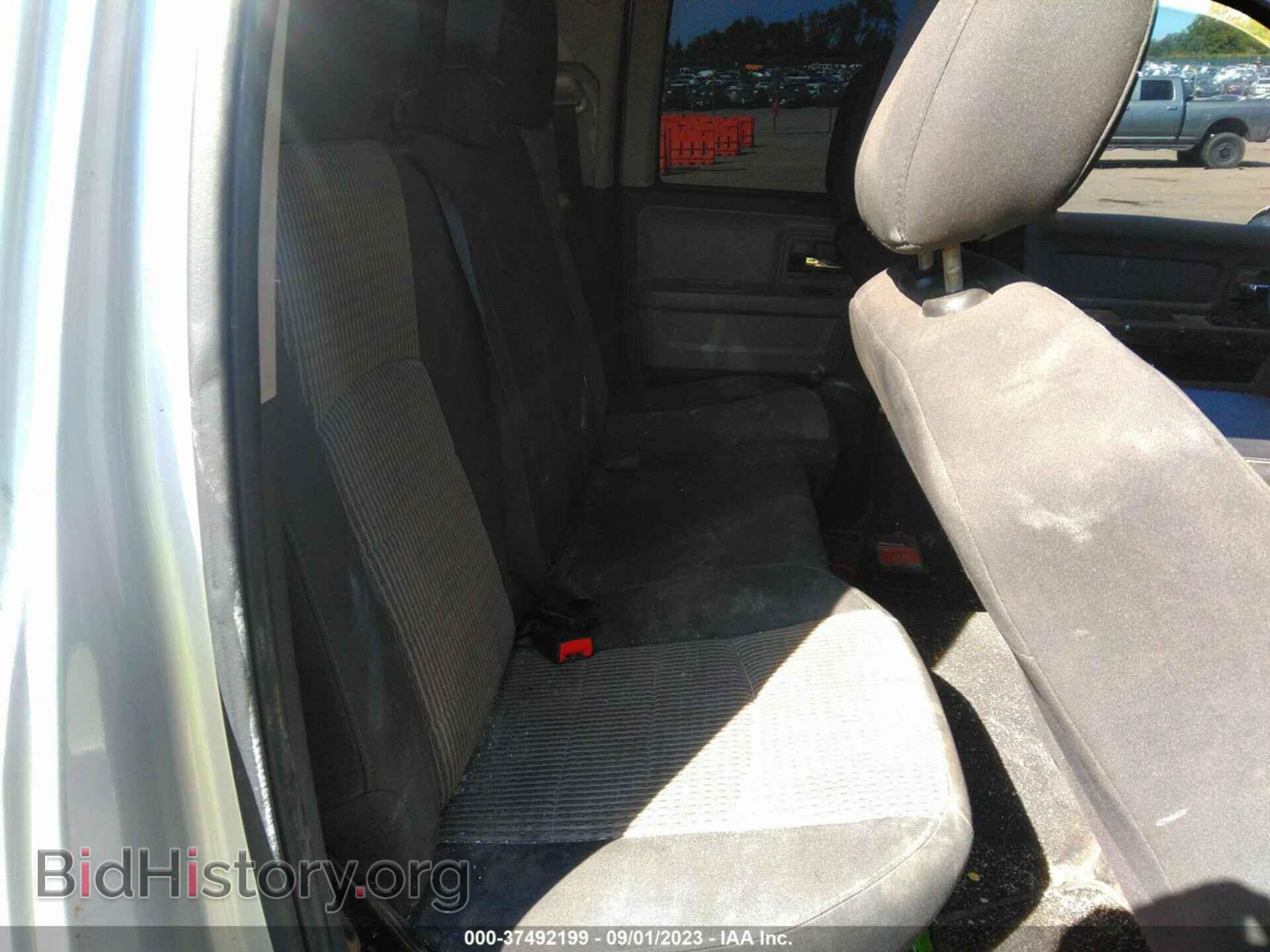 2011 RAM 1500 - VIN: 1D7RB1GP2BS676828 - Фото 8