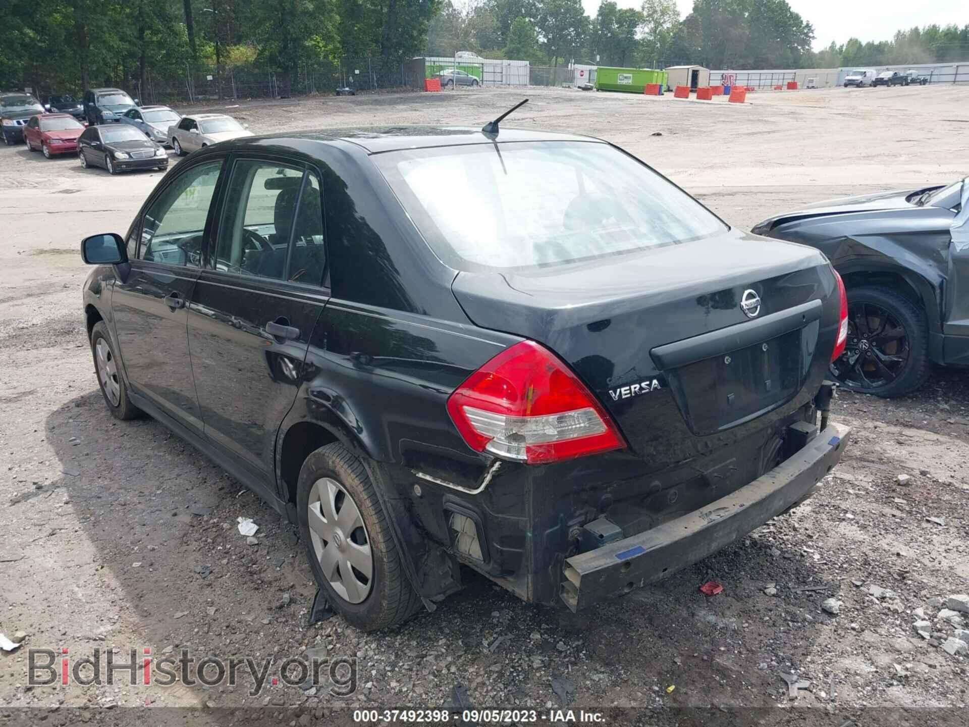 2011 NISSAN VERSA - VIN: 3N1CC1AP7BL359733 - Фото 3