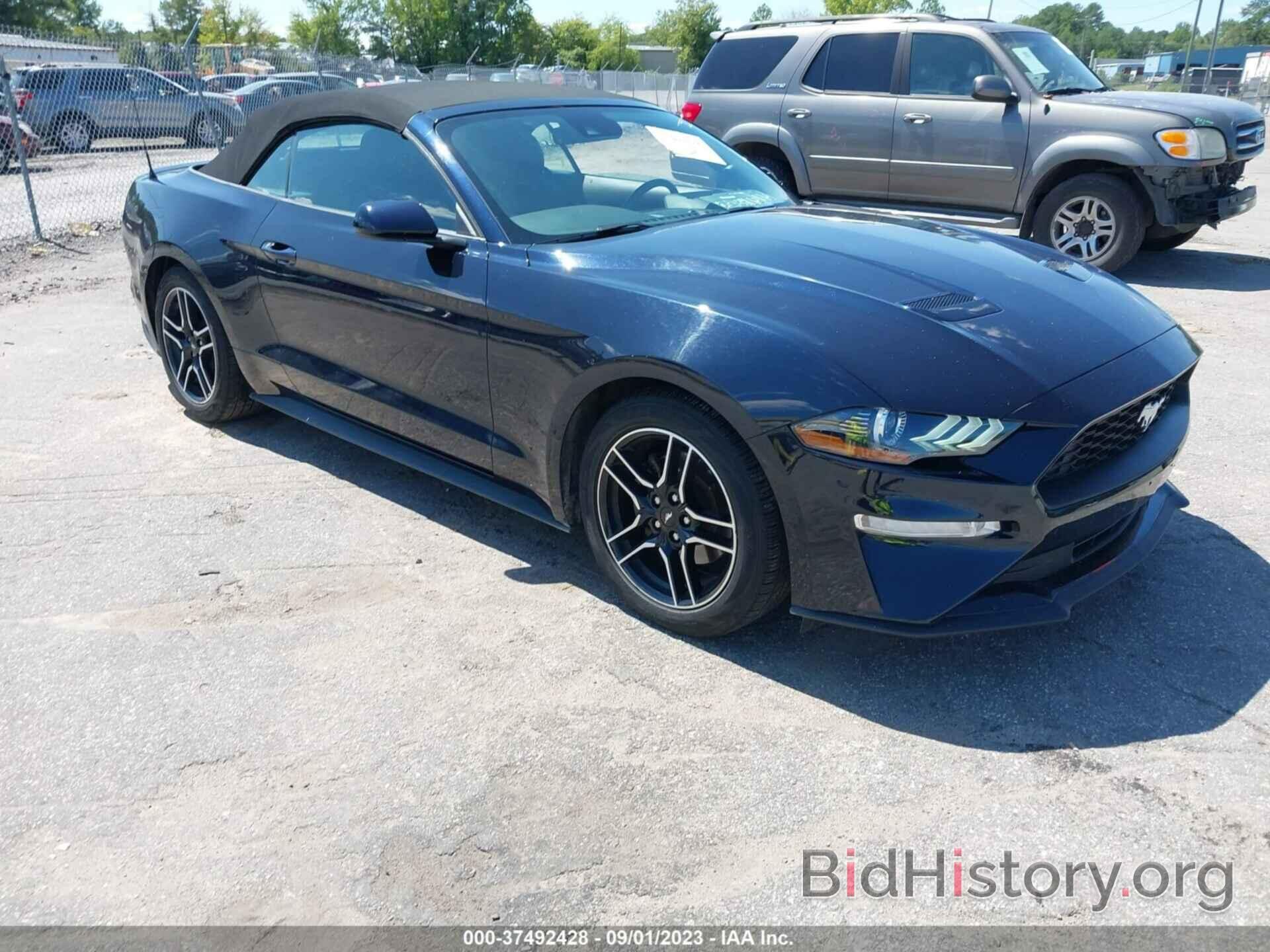 Photo 1FATP8UH7M5101672 - FORD MUSTANG 2021