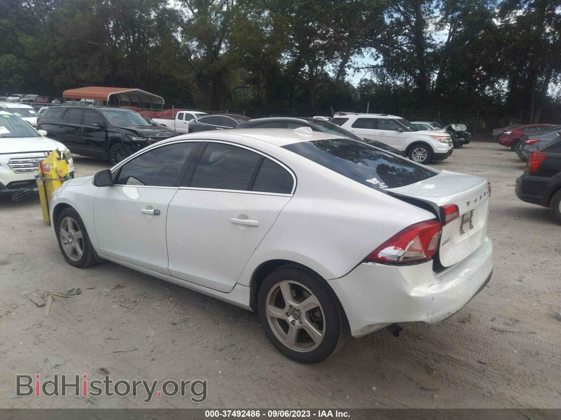 2012 VOLVO S60 - VIN: YV1622FS8C2122519 - Фото 3