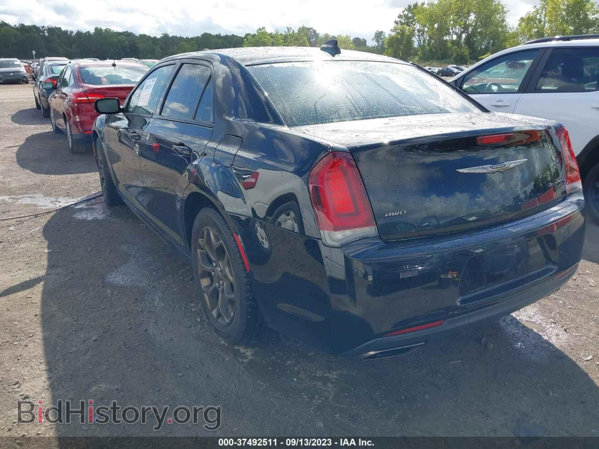 2016 CHRYSLER 300 - VIN: 2C3CCAGG2GH262030 - Фото 3