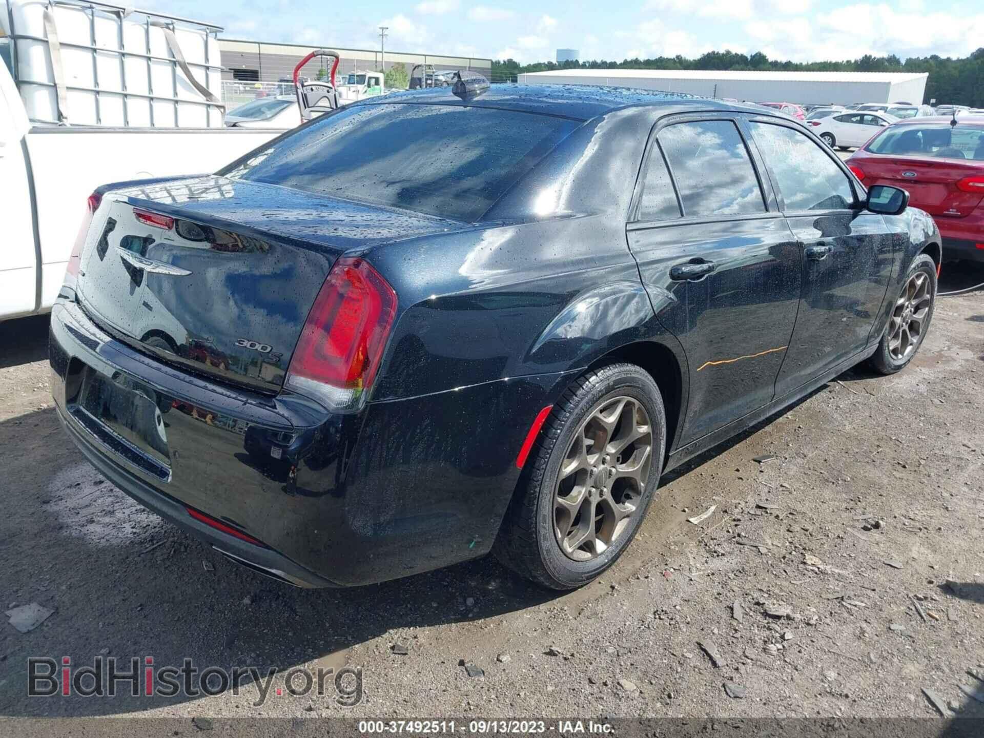 2016 CHRYSLER 300 - VIN: 2C3CCAGG2GH262030 - Фото 4