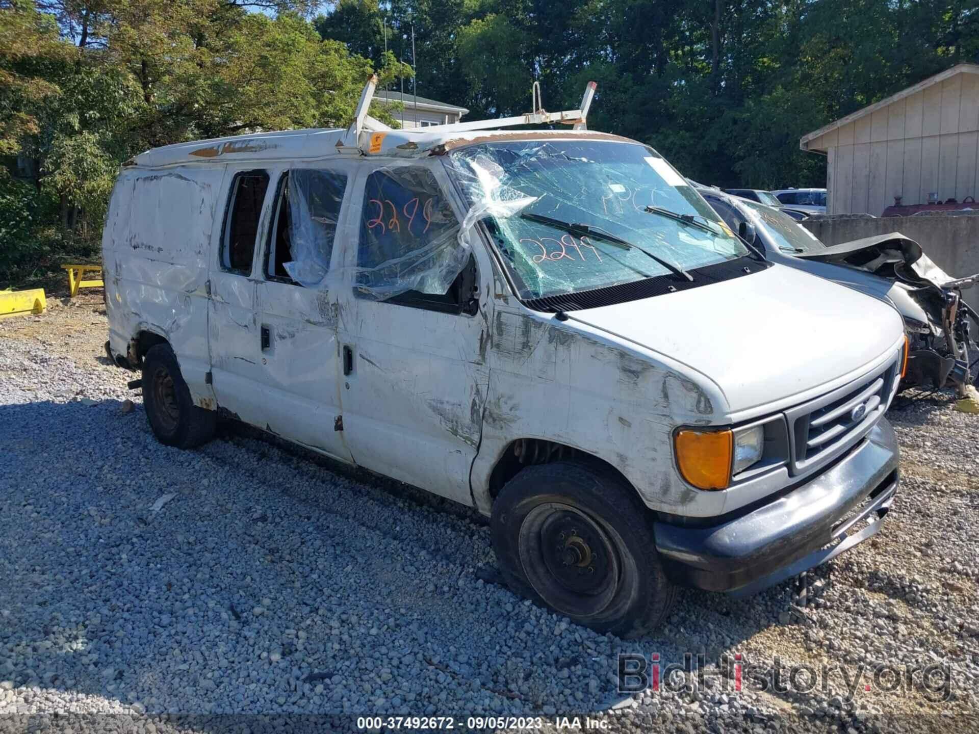 Photo 1FTNE24W56DA79619 - FORD ECONOLINE CARGO VAN 2006