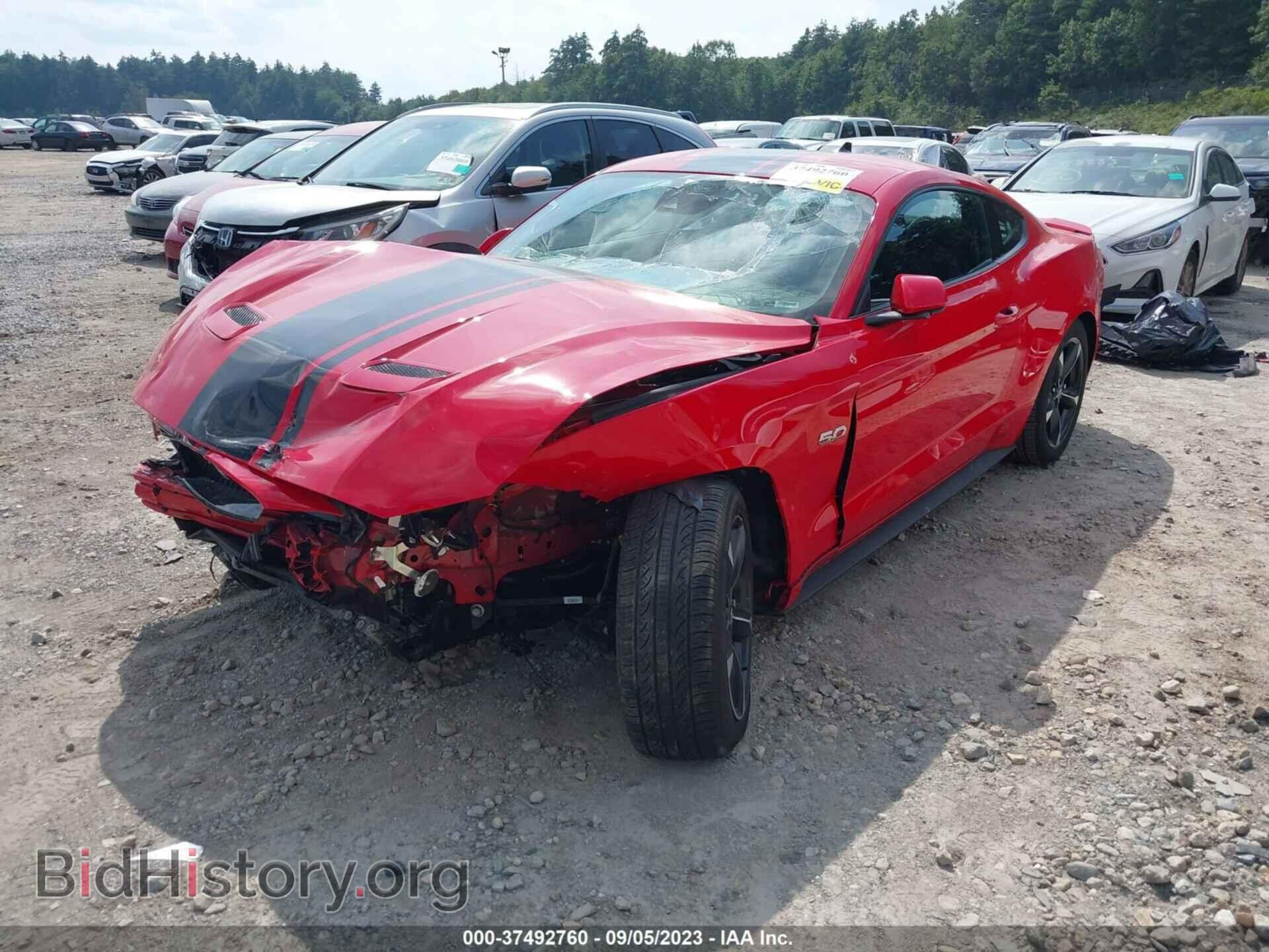 2022 FORD MUSTANG - VIN: 1FA6P8CF0N5121082 - Фото 2