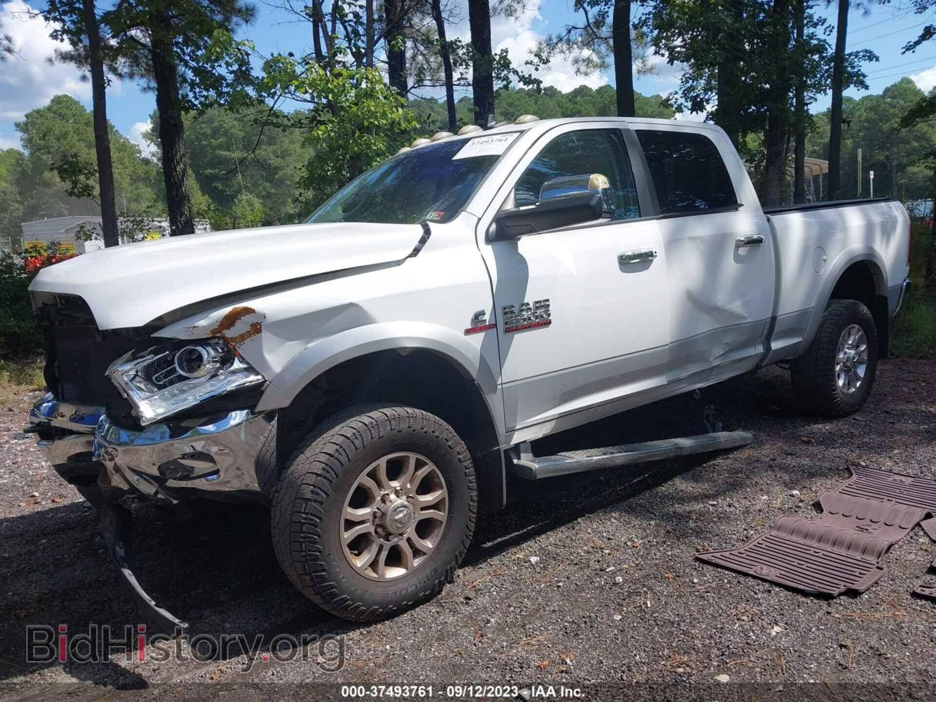 2014 RAM 2500 - VIN: 3C6UR5FL5EG131375 - Фото 2