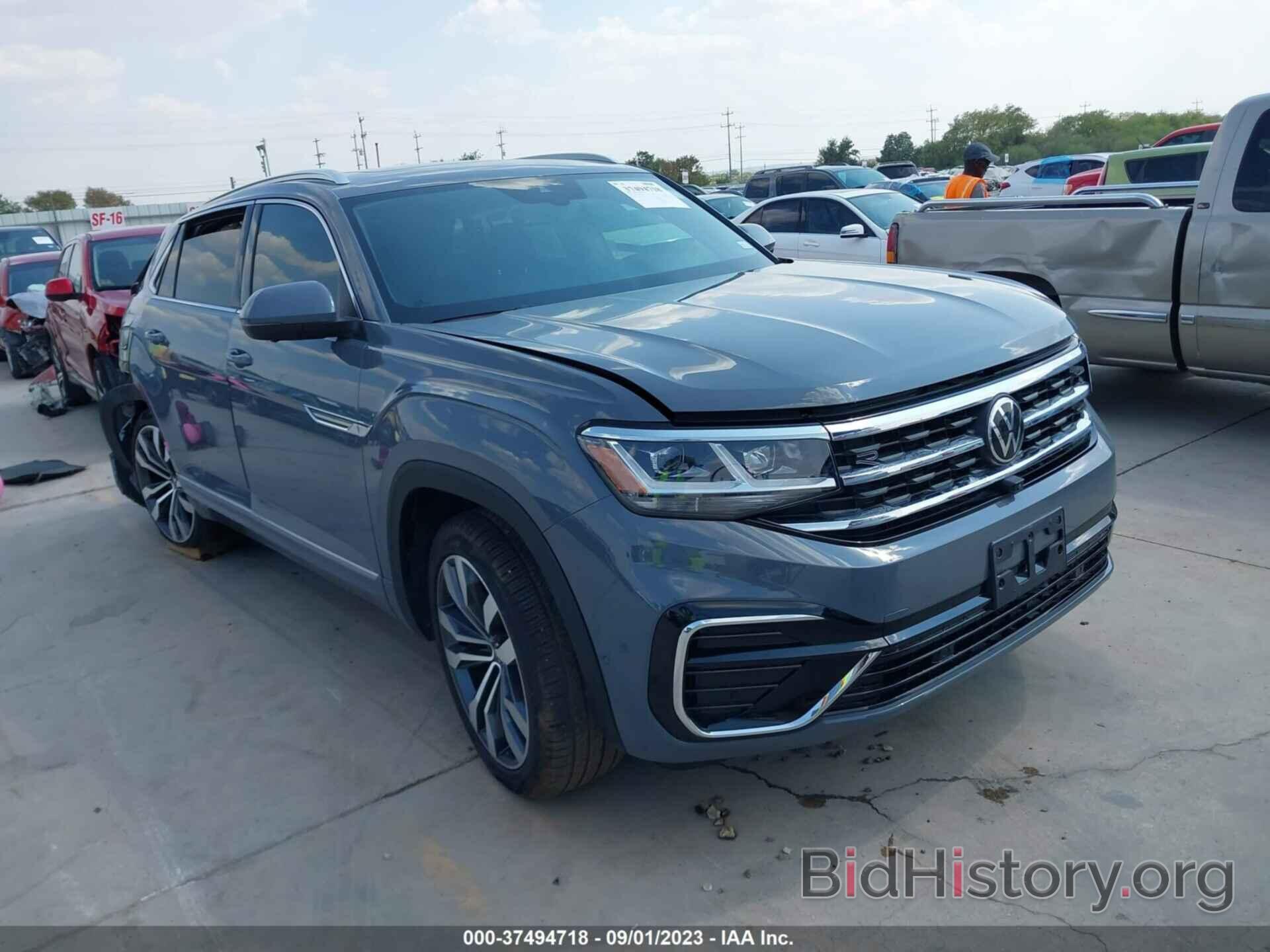 Photo 1V2FE2CA5PC214128 - VOLKSWAGEN ATLAS CROSS SPORT 2023