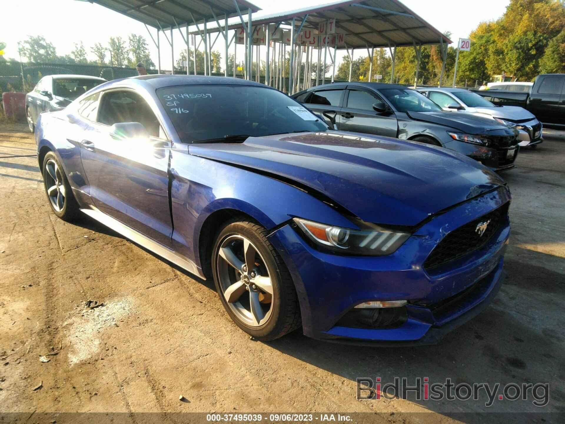 Photo 1FA6P8AM9F5336575 - FORD MUSTANG 2015