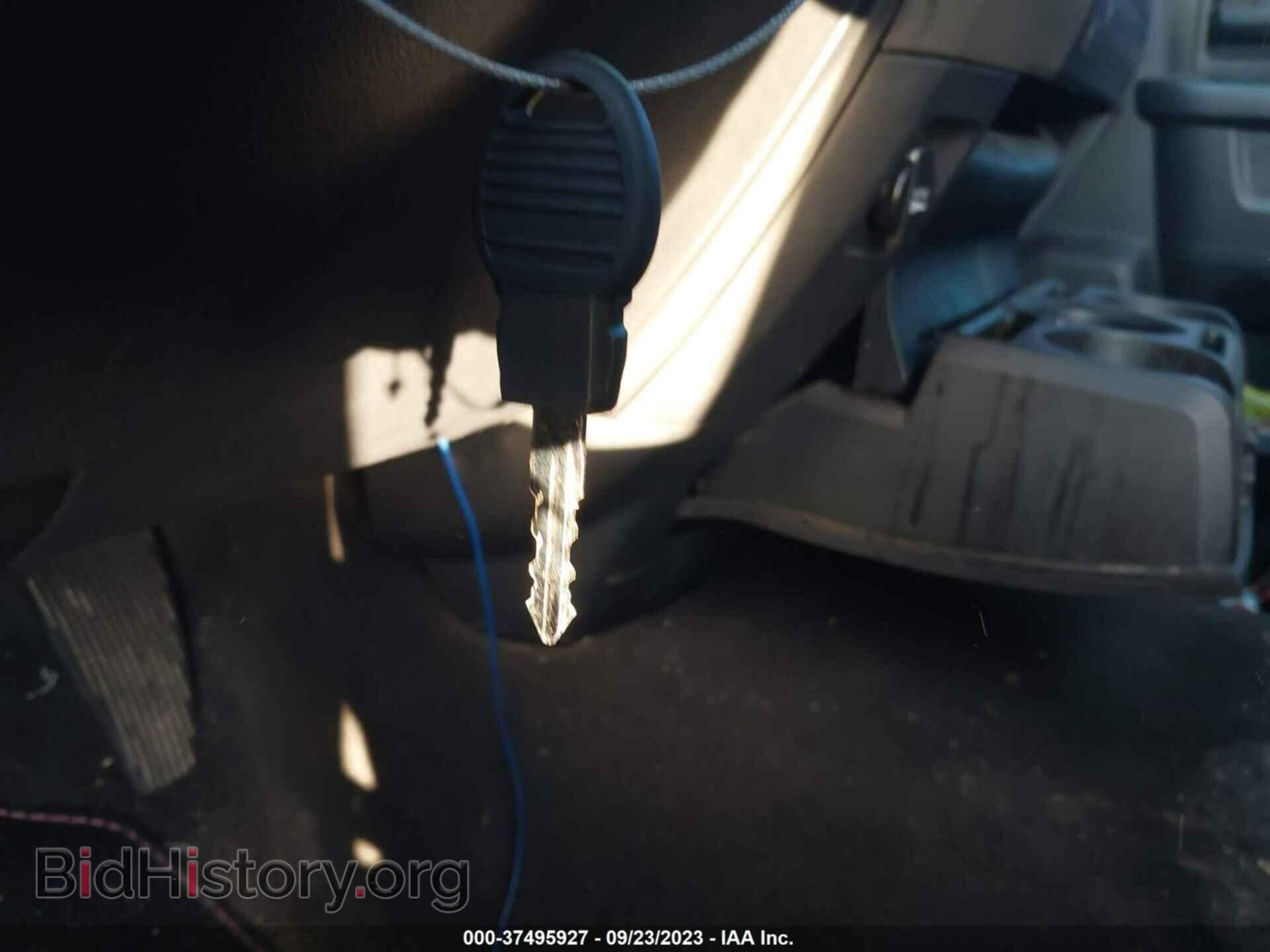 2011 RAM 1500 - VIN: 1D7RB1GK0BS582080 - Photo 11