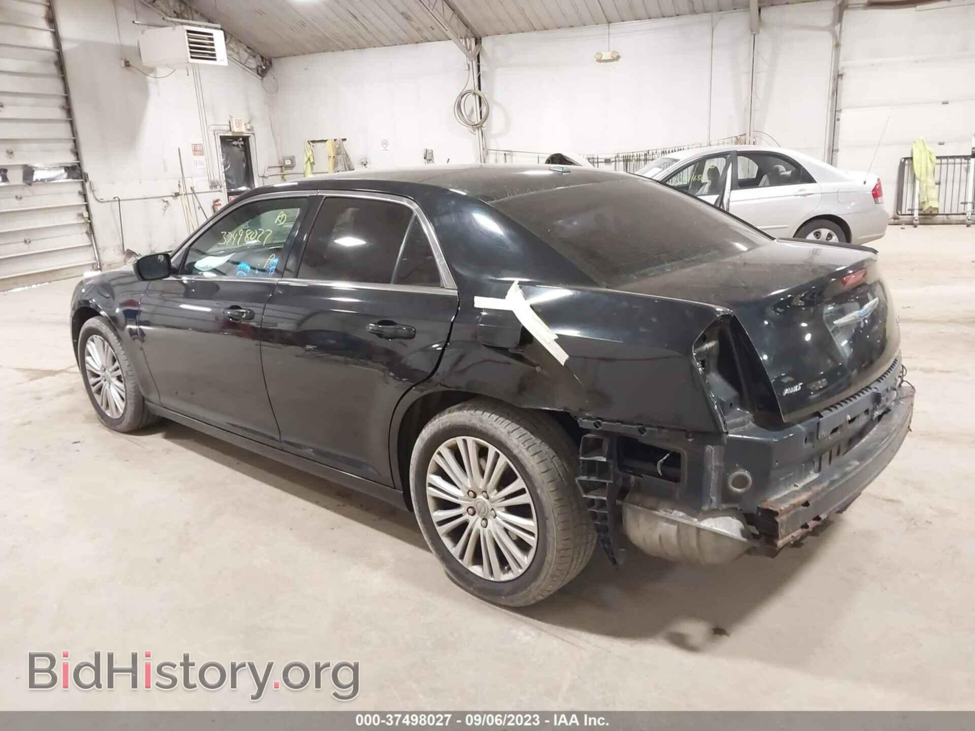 2014 CHRYSLER 300 - VIN: 2C3CCARG2EH273751 - Фото 3