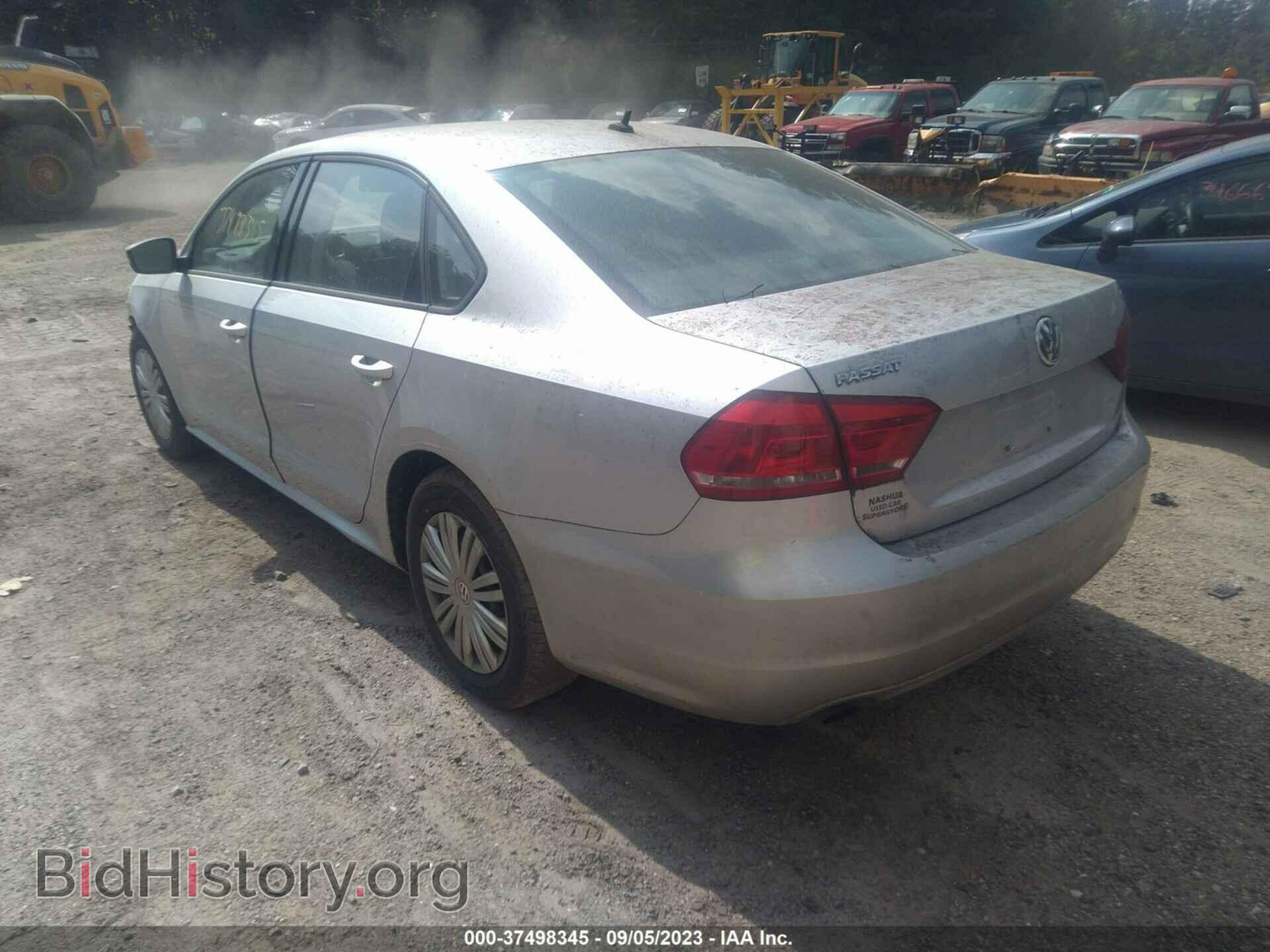 2015 VOLKSWAGEN PASSAT - VIN: 1VWAT7A30FC051077 - Фото 3
