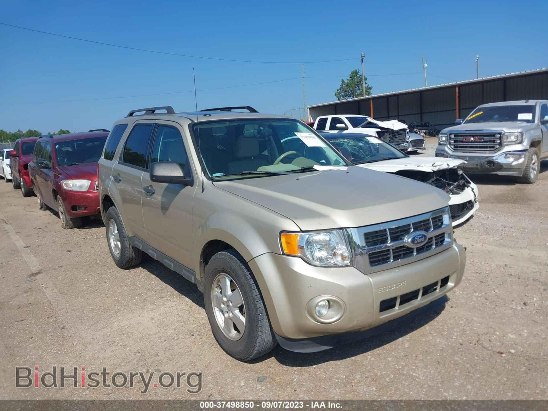 Фотография 1FMCU0DG3CKA71674 - FORD ESCAPE 2012