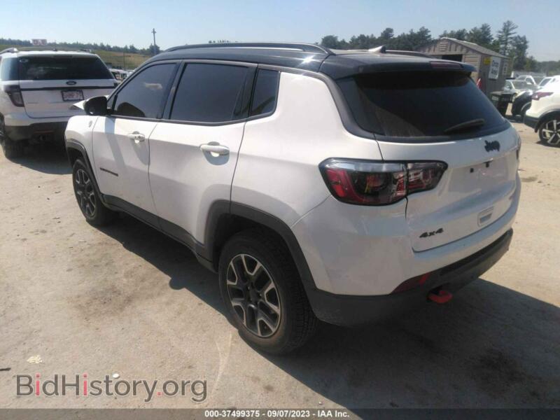 2020 Jeep COMPASS (VIN 3C4NJDDBXLT166846) — photo 3 of 17