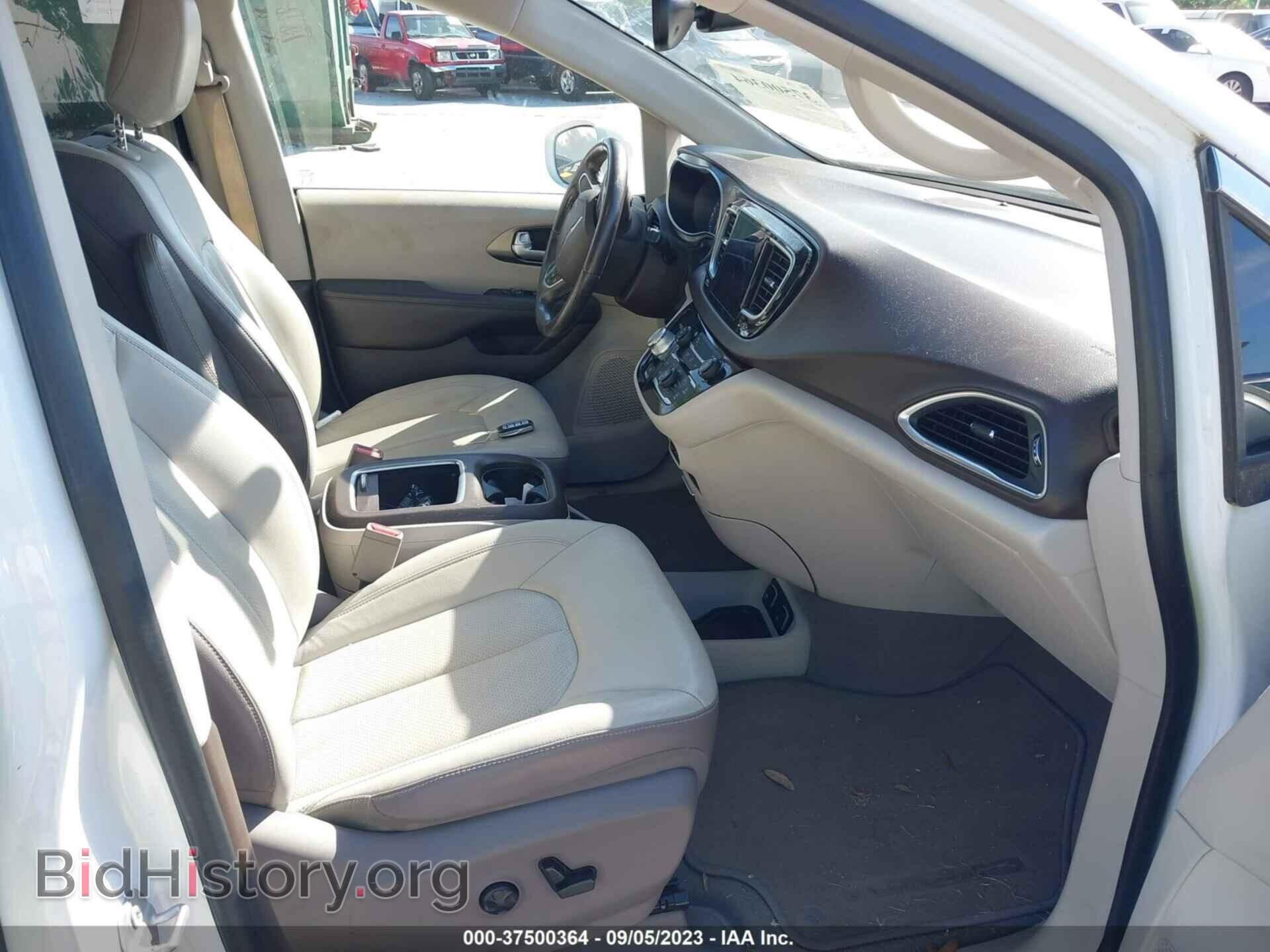 2017 CHRYSLER PACIFICA - VIN: 2C4RC1EG5HR577652 - Фото 5