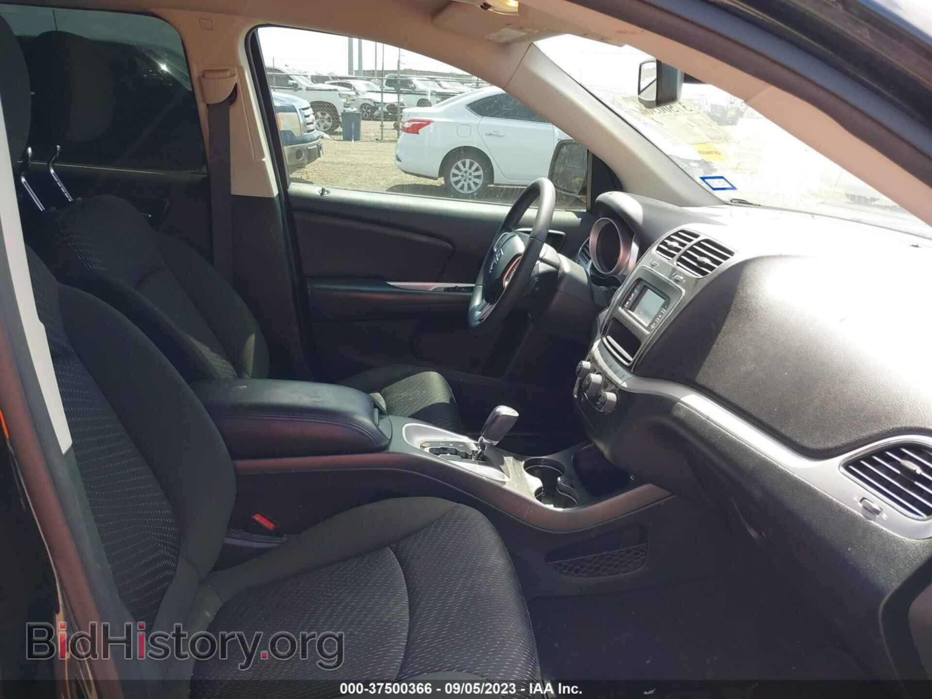 2019 DODGE JOURNEY - VIN: 3C4PDCBB4KT719700 - Photo 5