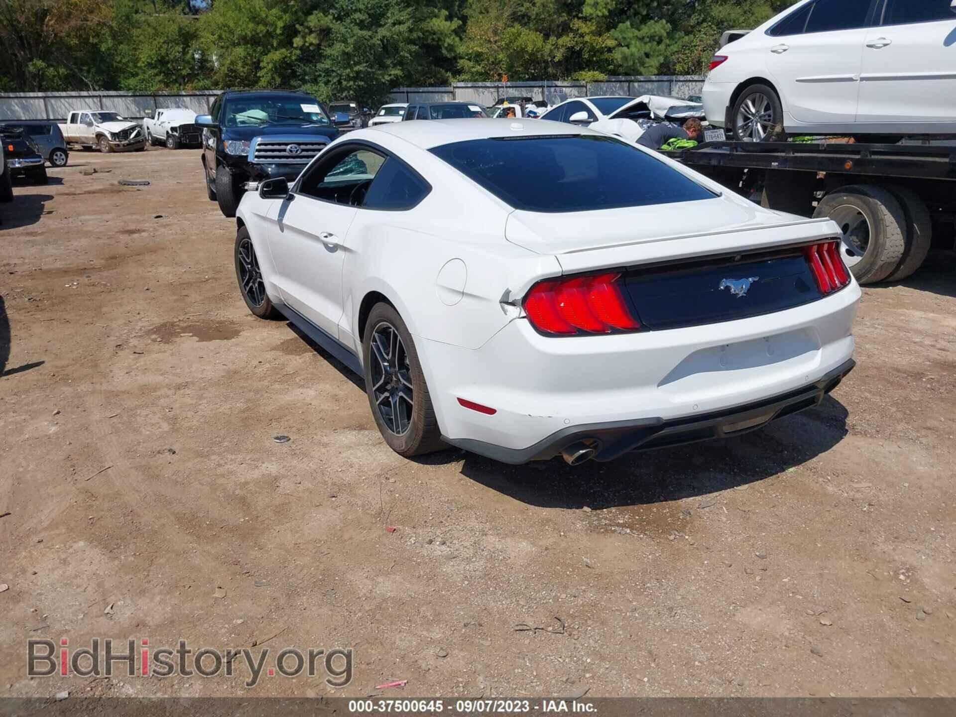 2018 FORD MUSTANG - VIN: 1FA6P8TH8J5156142 - Фото 3