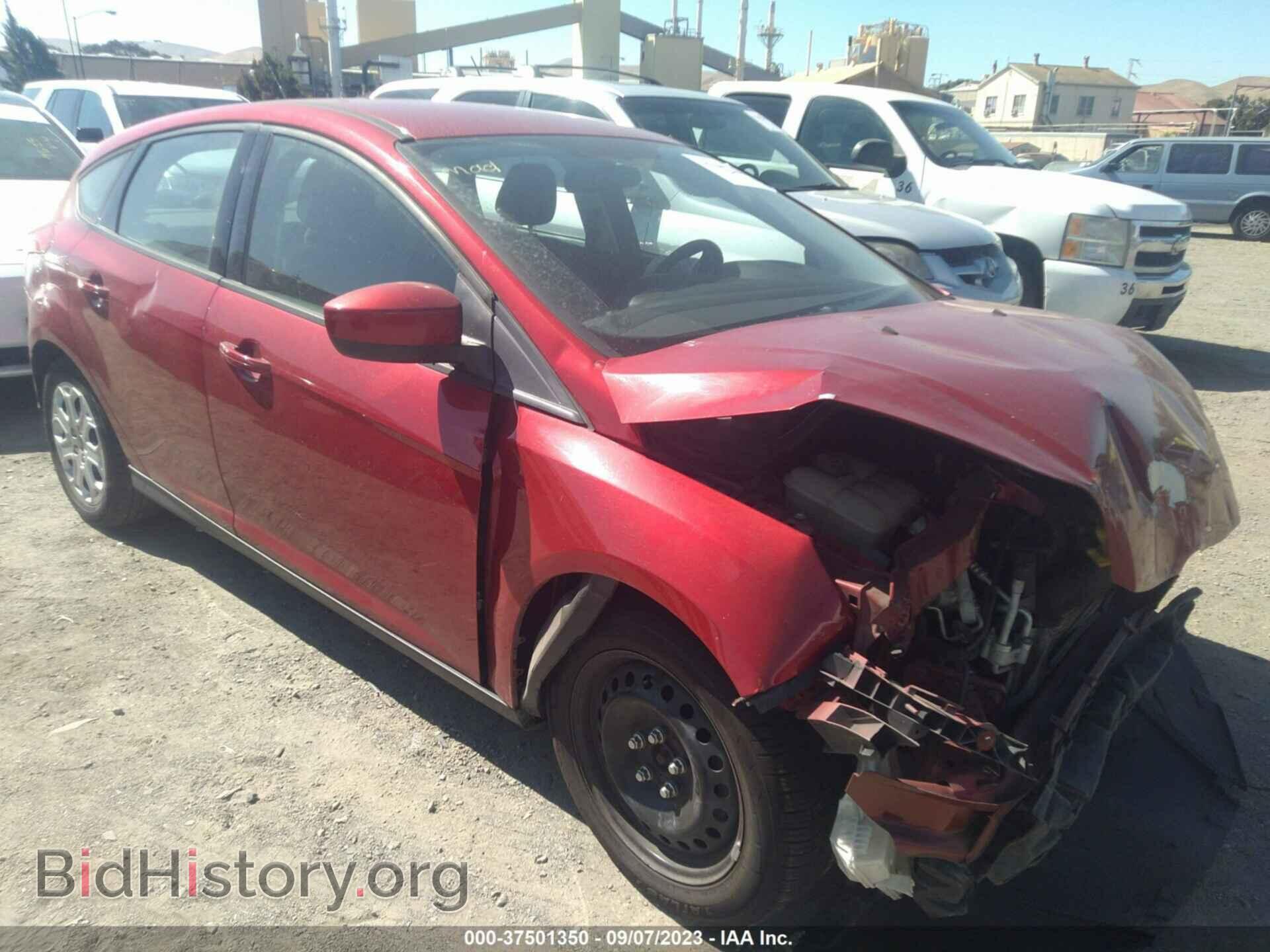 Фотография 1FAHP3K28CL362780 - FORD FOCUS 2012