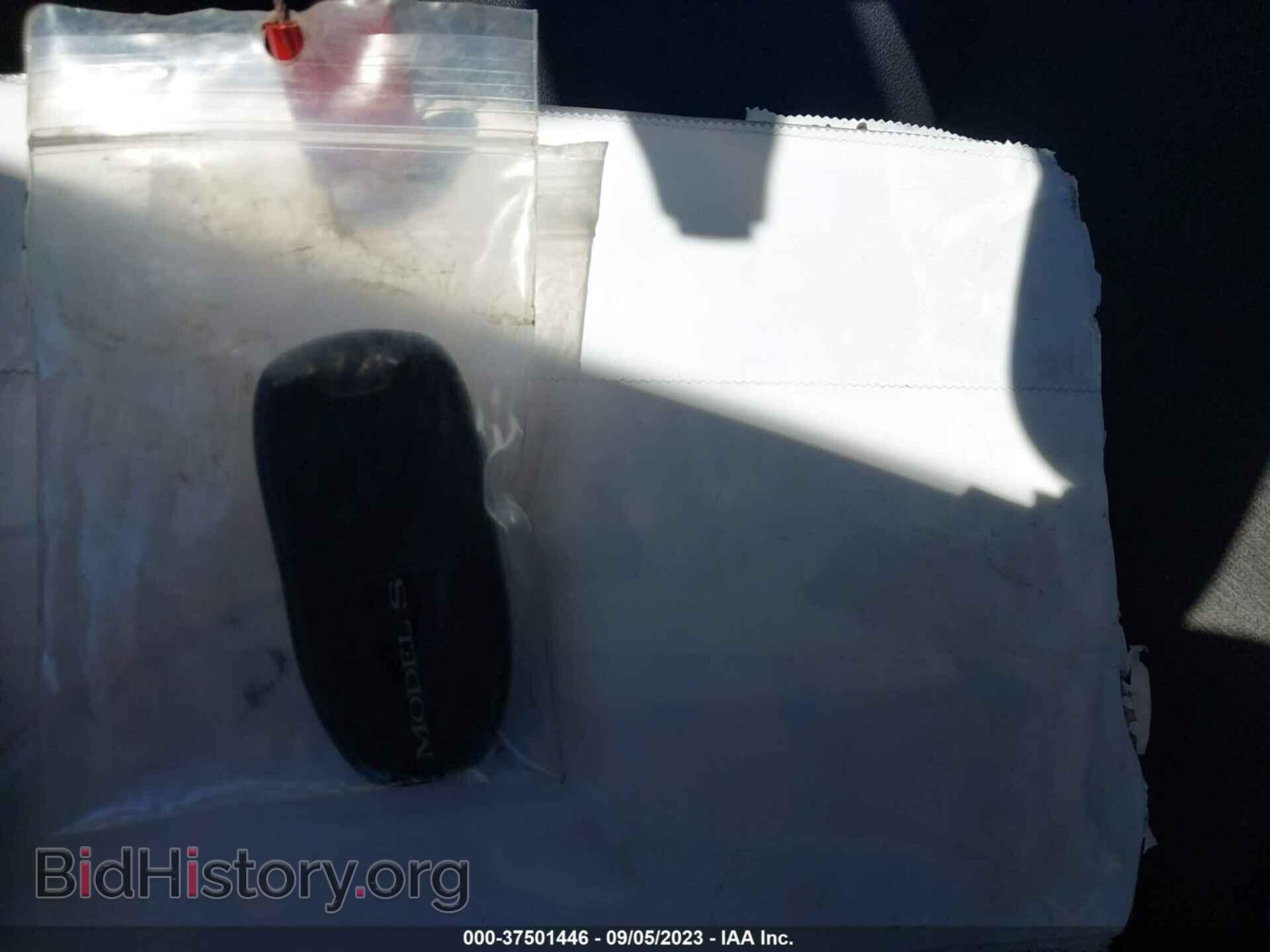 2015 TESLA MODEL S - VIN: 5YJSA1E20FF109817 - Photo 10