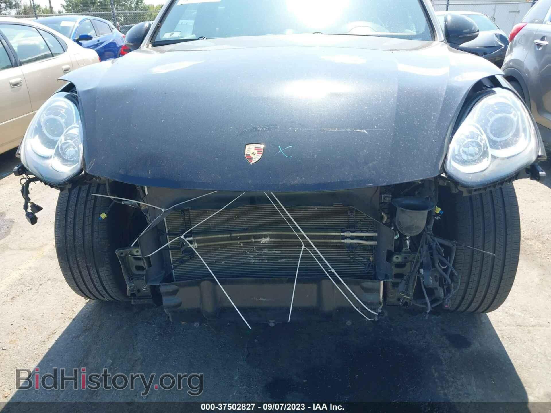 2017 PORSCHE CAYENNE - VIN: WP1AA2A26HKA82943 - Фото 6