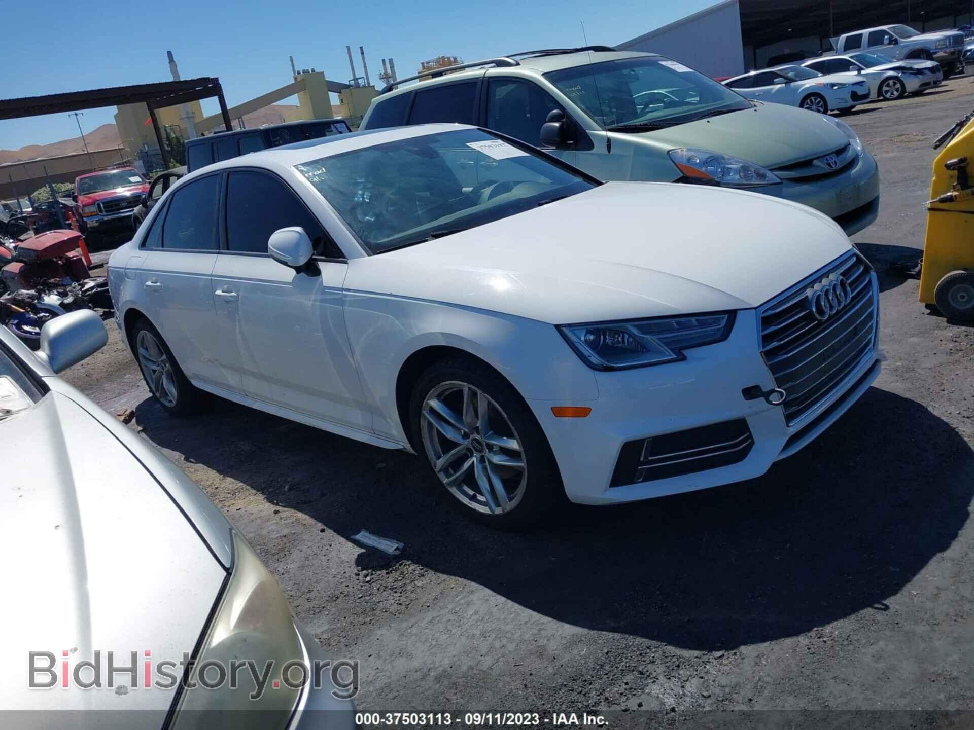 Фотография WAUKMAF43HN047564 - AUDI A4 2017