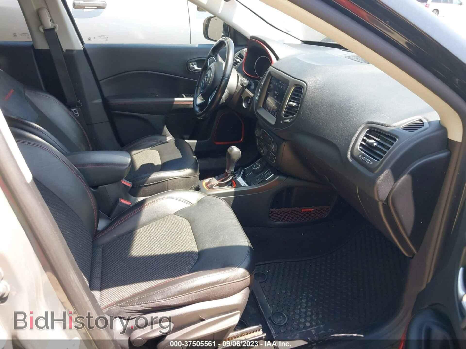 2020 JEEP COMPASS - VIN: 3C4NJDDBXLT203412 - Фото 5