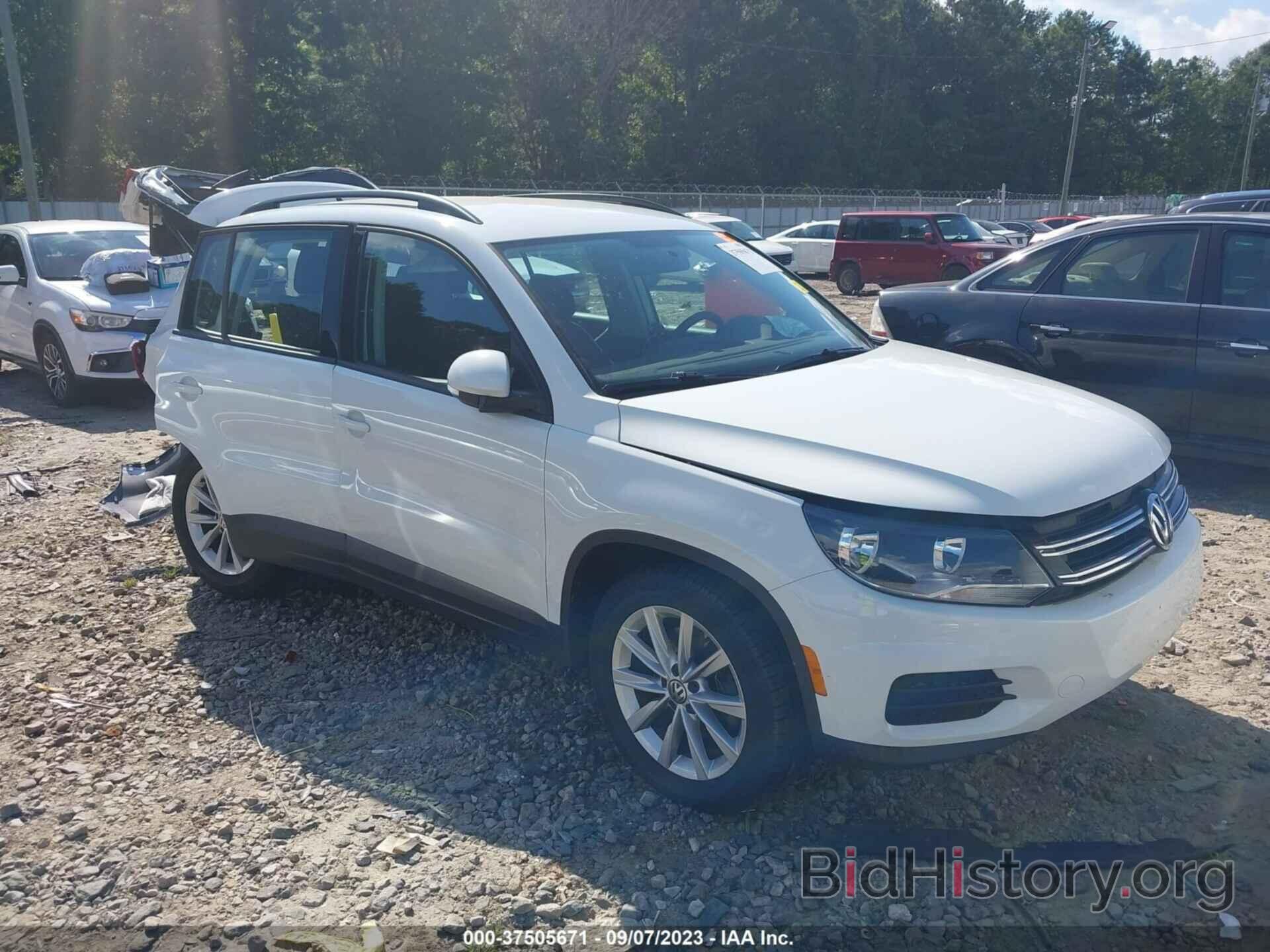 Photo WVGBV7AX2HK047136 - VOLKSWAGEN TIGUAN 2017