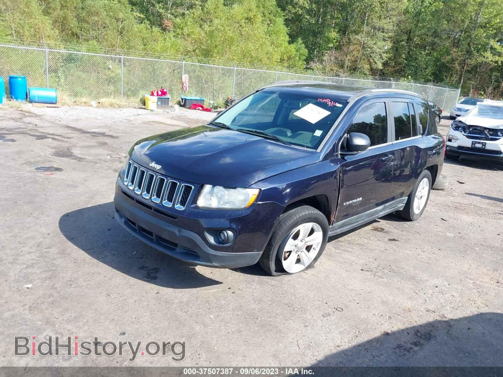 2011 JEEP COMPASS - VIN: 1J4NT1FB3BD195593 - Photo 2