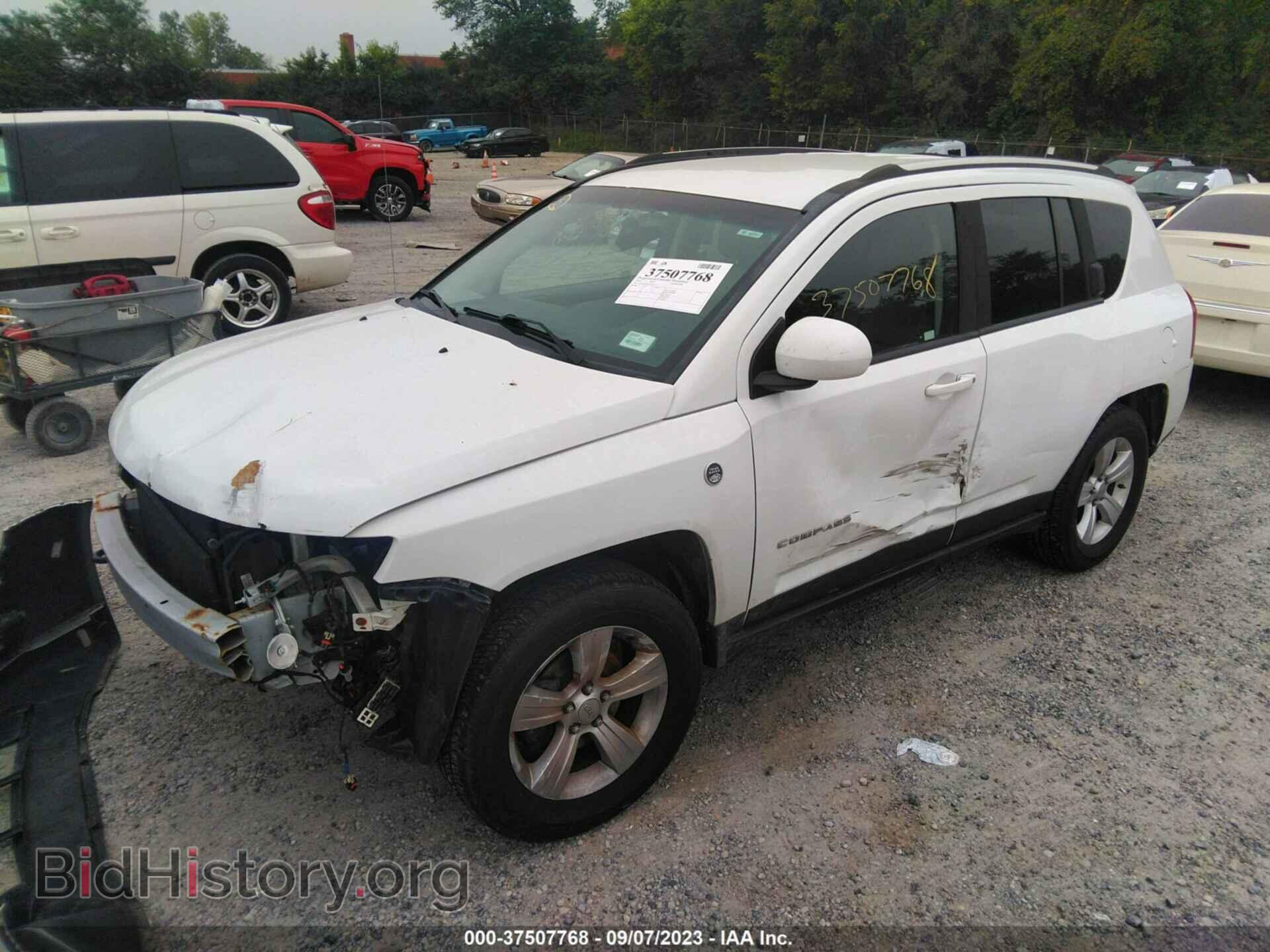 2014 JEEP COMPASS - VIN: 1C4NJDEB0ED630122 - Фото 2