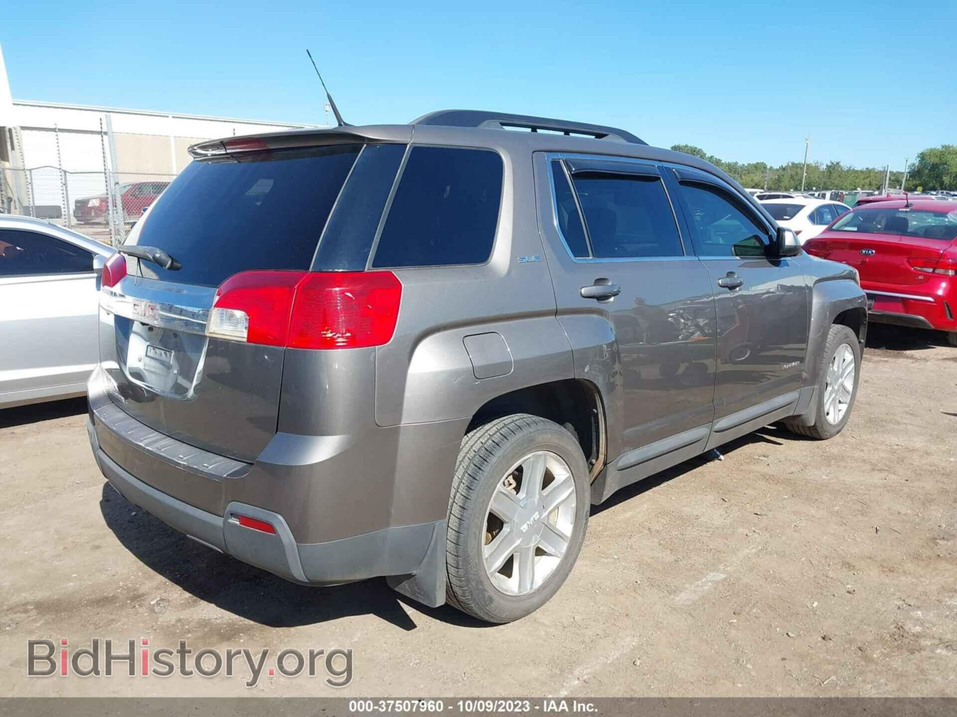 2011 GMC TERRAIN - VIN: 2CTALSEC5B6451854 - Photo 4