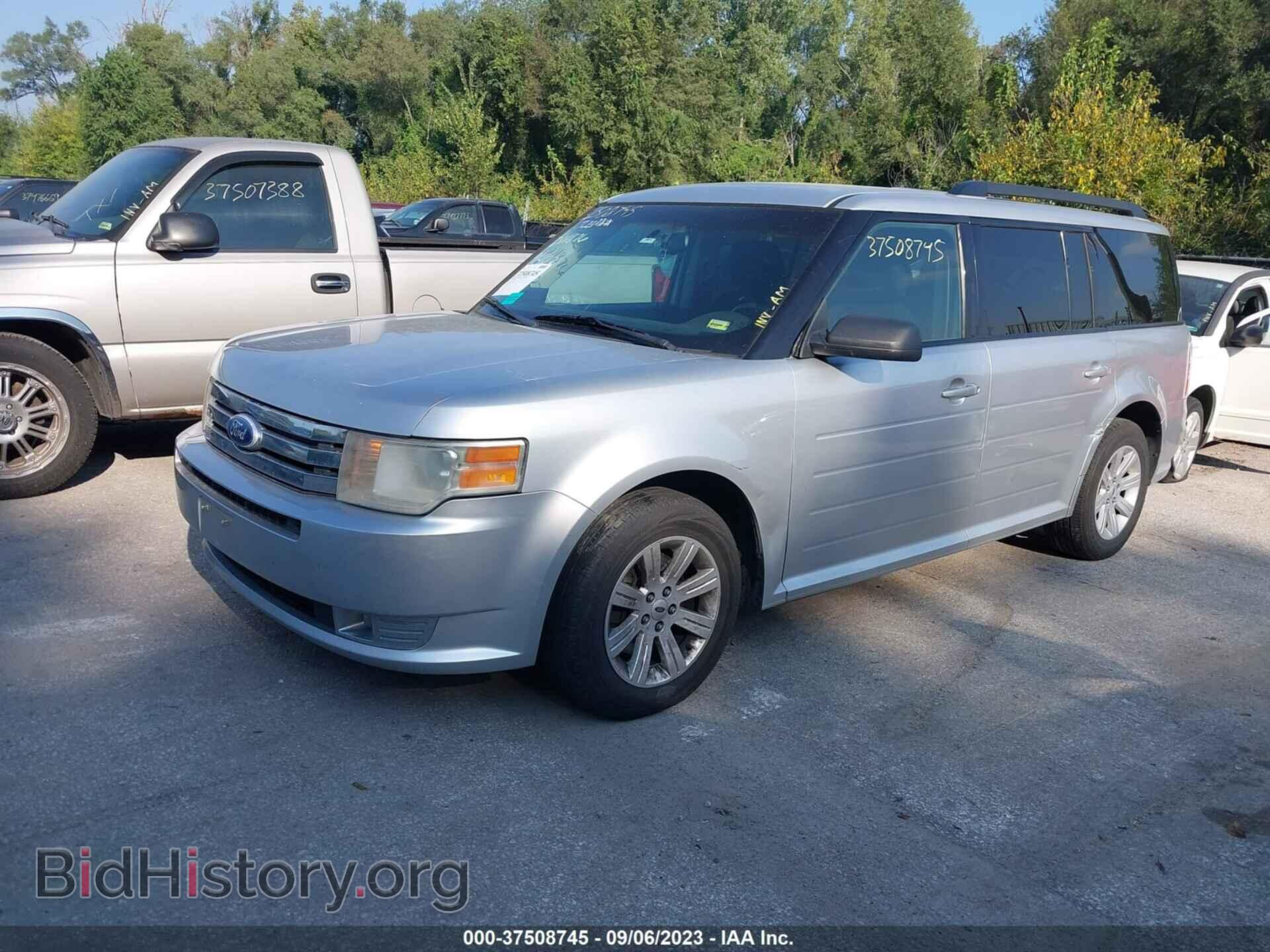 2011 FORD FLEX - VIN: 2FMGK5BC4BBD11876 - Photo 2