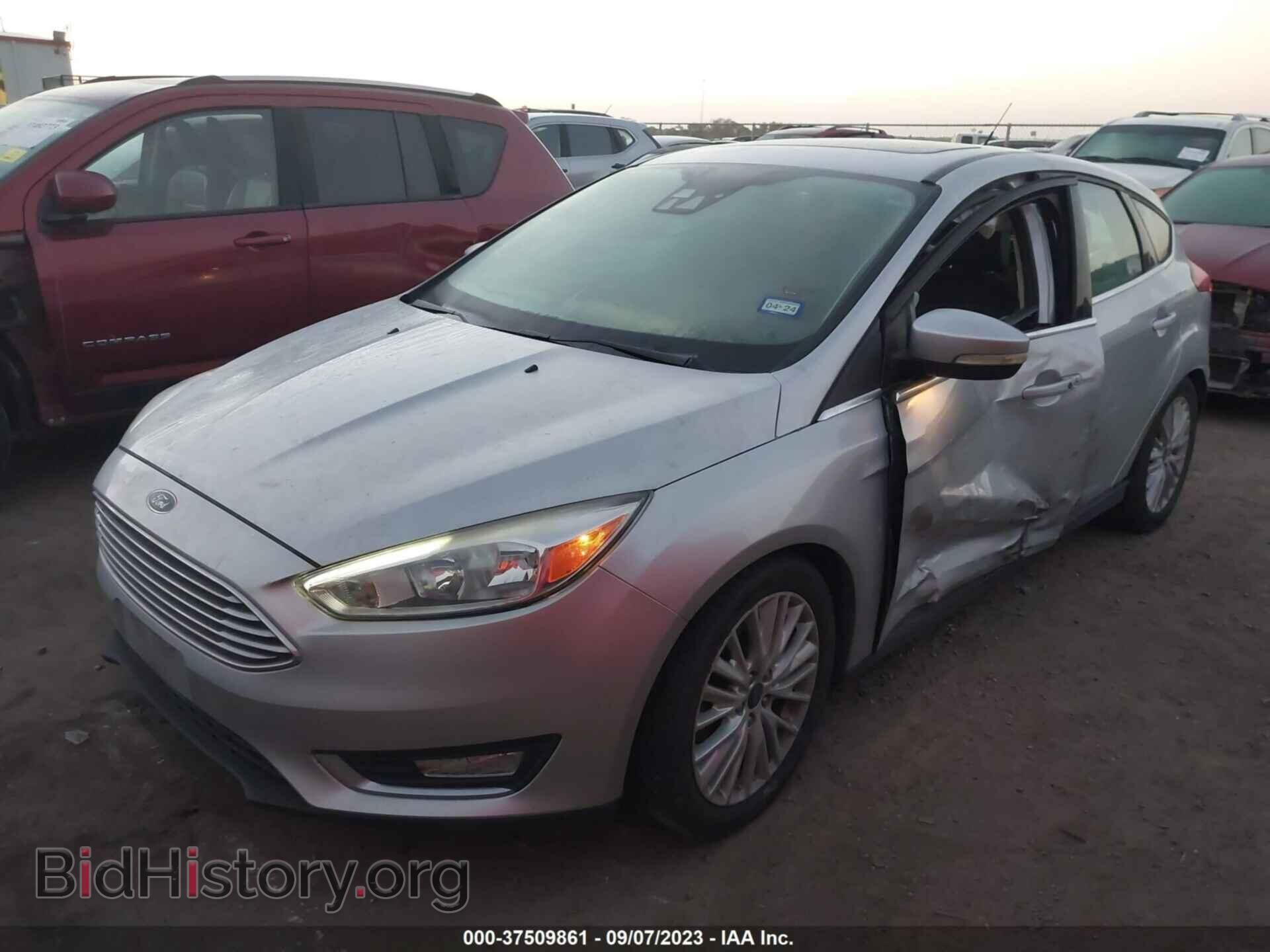 2016 FORD FOCUS - VIN: 1FADP3N21GL288943 - Фото 2