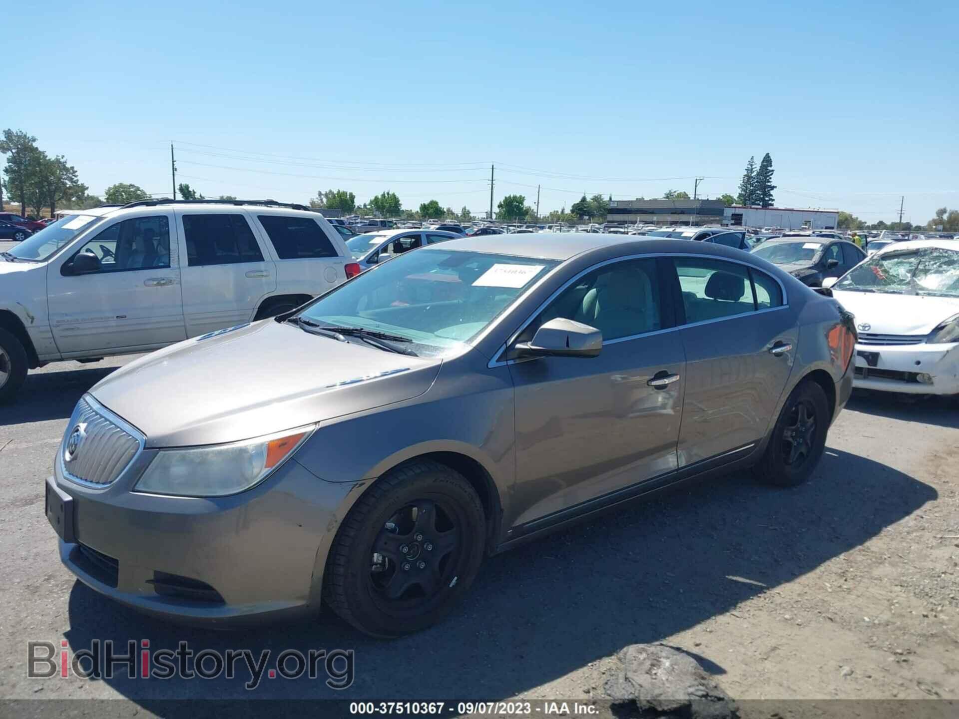 2010 BUICK LACROSSE - VIN: 1G4GB5EG3AF127458 - Фото 2