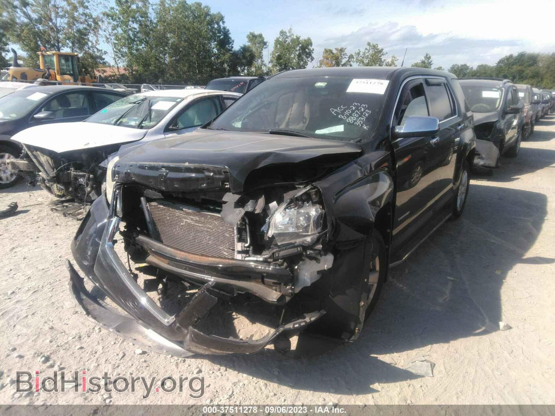 2011 GMC TERRAIN - VIN: 2CTALMEC8B6353123 - Photo 2