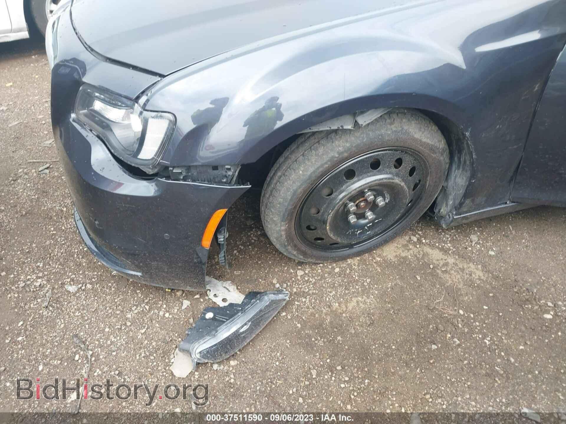 2017 CHRYSLER 300 - VIN: 2C3CCAGG2HH619207 - Фото 6