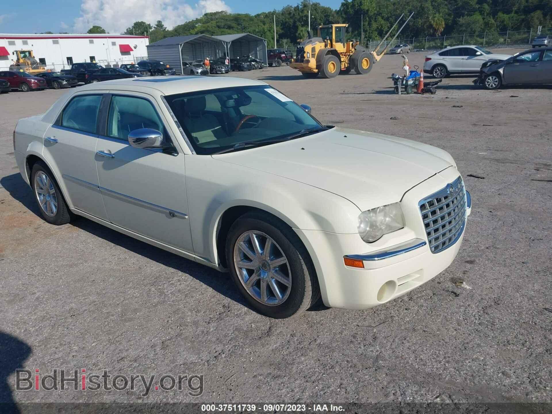 Photo 2C3CA6CTXAH309155 - CHRYSLER 300 2010