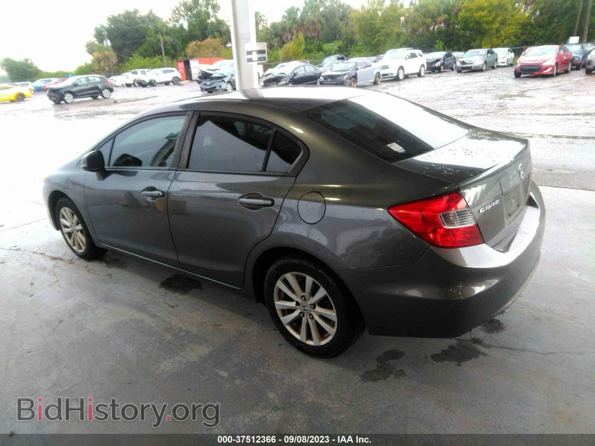 2012 HONDA CIVIC SDN - VIN: 2HGFB2F84CH307718 - Фото 3