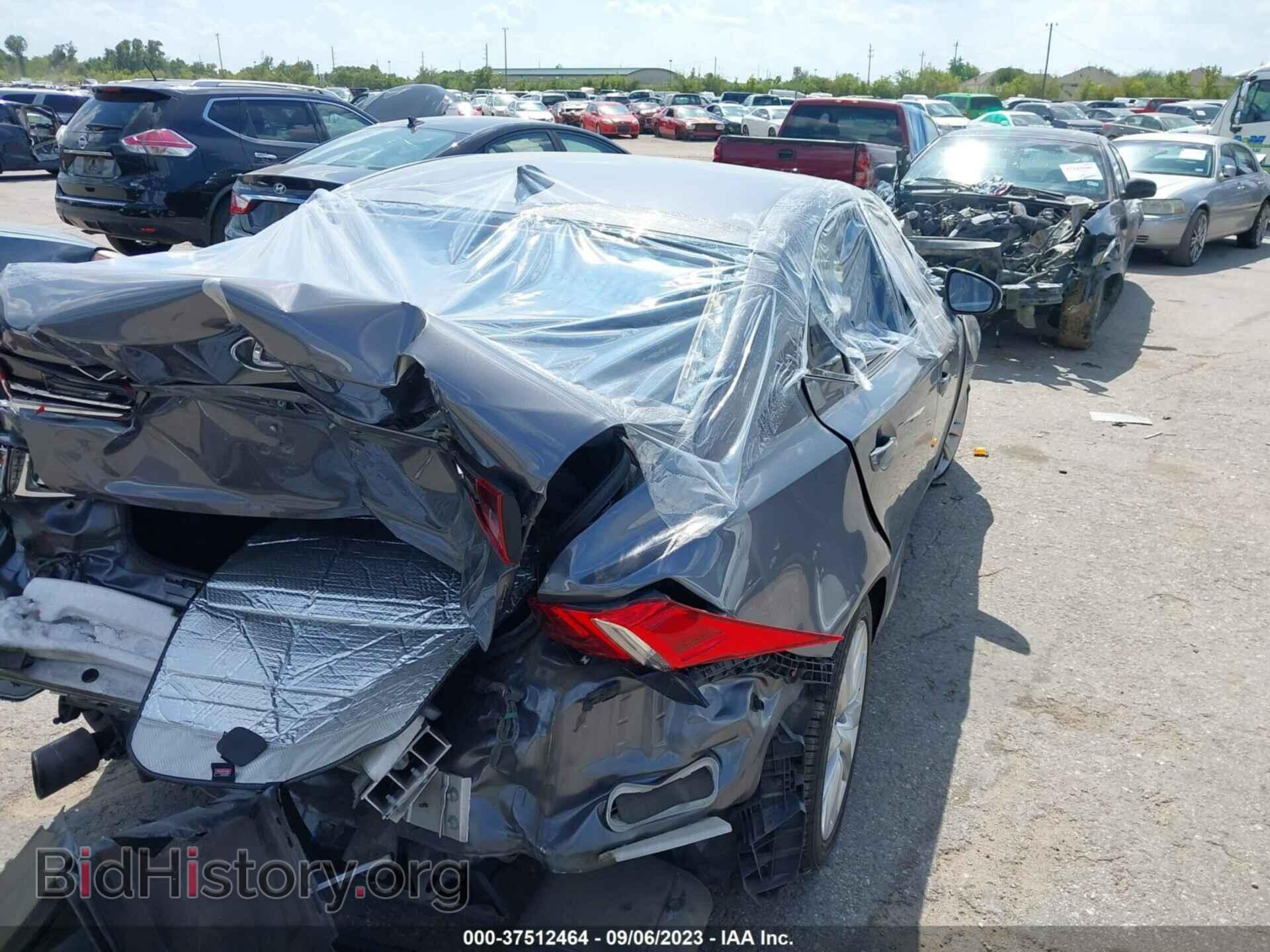 2014 LEXUS IS 250 - VIN: JTHBF1D29E5042717 - Фото 4