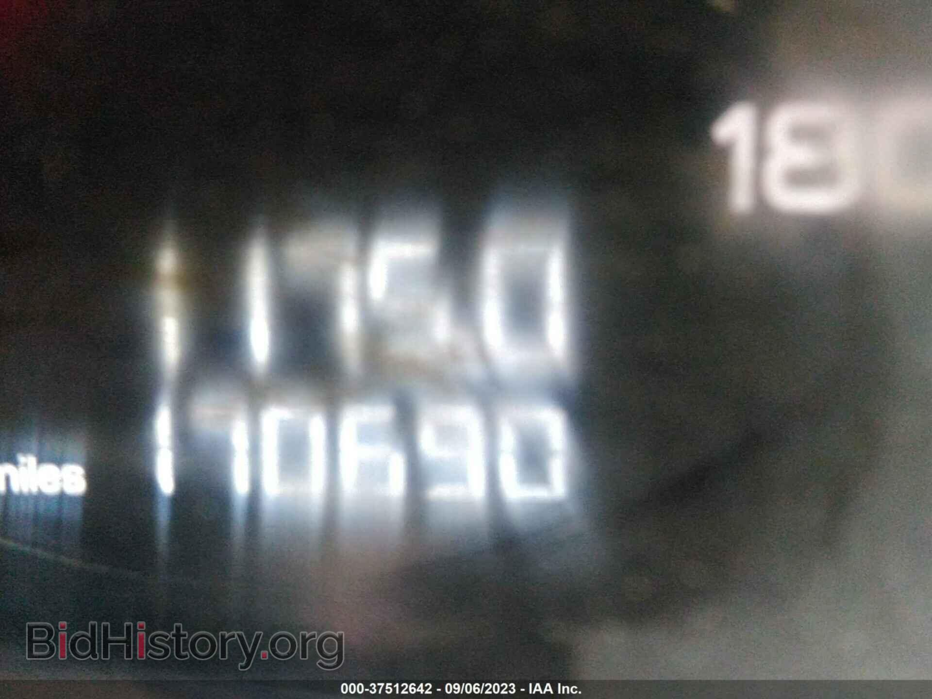 2012 AUDI Q7 - VIN: WA1DGAFE9CD007896 - Фото 7