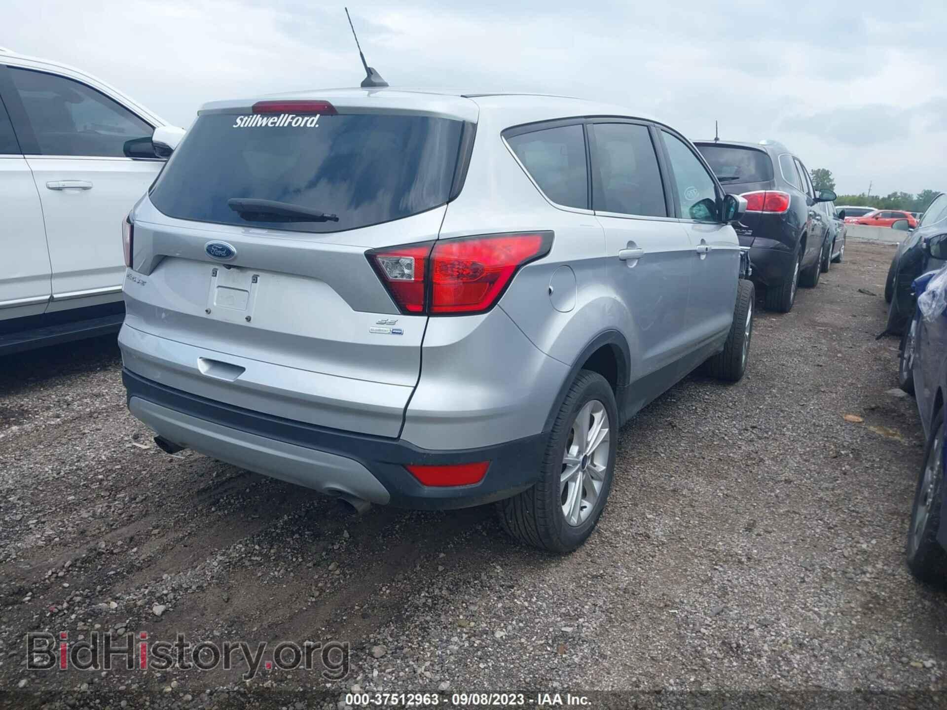 2019 FORD ESCAPE - VIN: 1FMCU9GDXKUC56636 - Фото 4