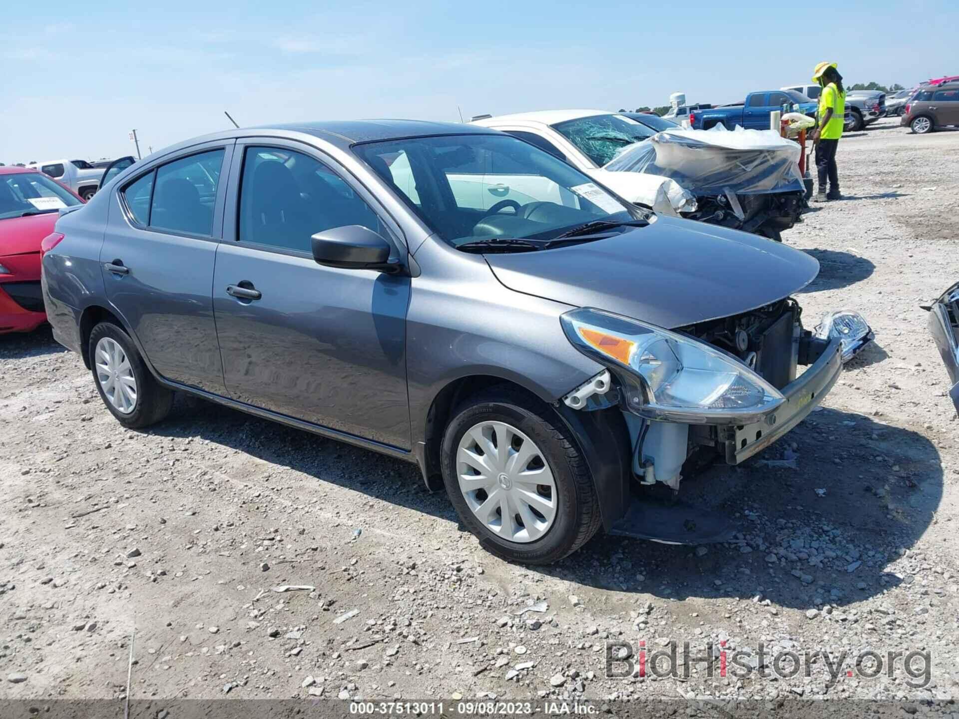 Фотография 3N1CN7AP1JL834434 - NISSAN VERSA SEDAN 2018