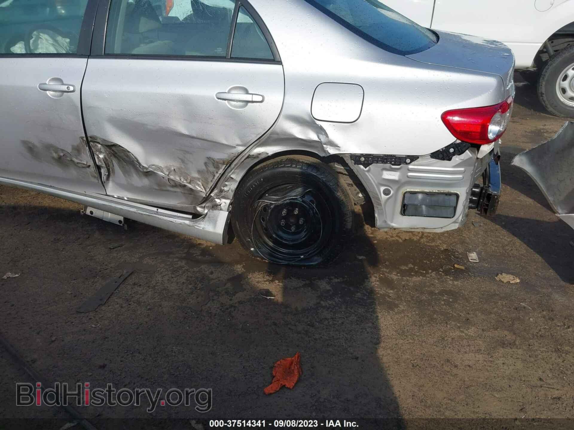 2011 TOYOTA COROLLA - VIN: 2T1BU4EE8BC709681 - Фото 6
