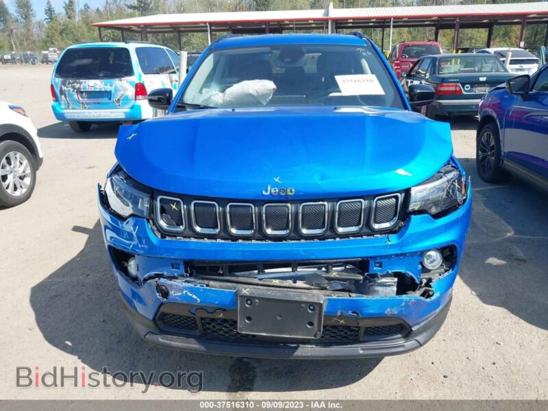 2022 Jeep COMPASS (VIN 3C4NJDBBXNT207398) — photo 6 of 16