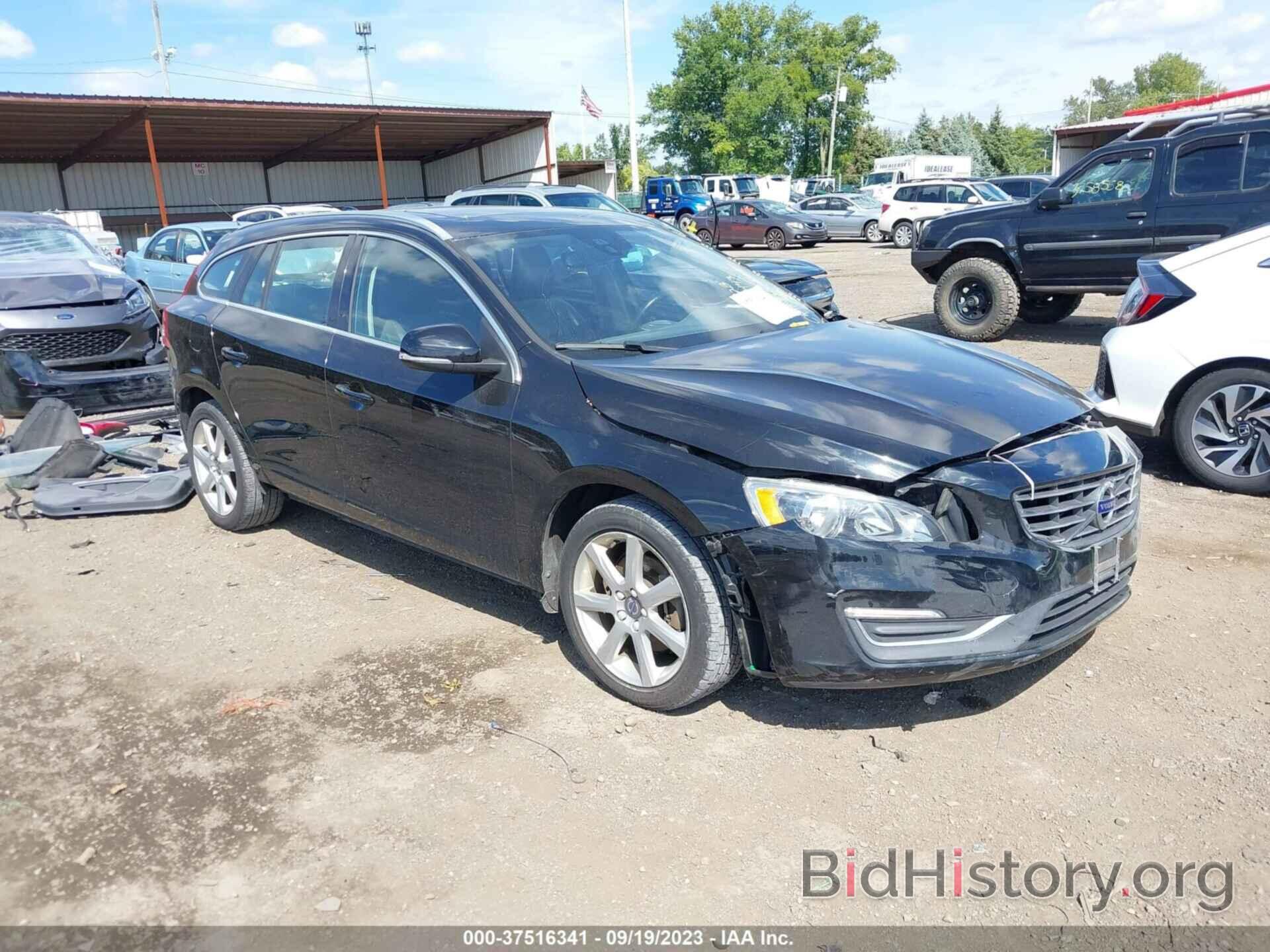 Photo YV140MEK0H1332068 - VOLVO V60 2017