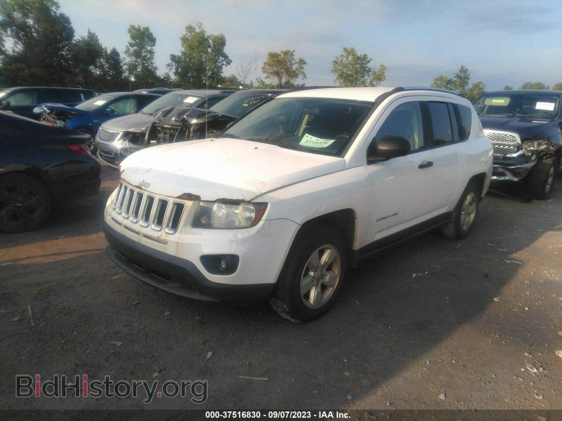 2014 JEEP COMPASS - VIN: 1C4NJCBA2ED662706 - Фото 2