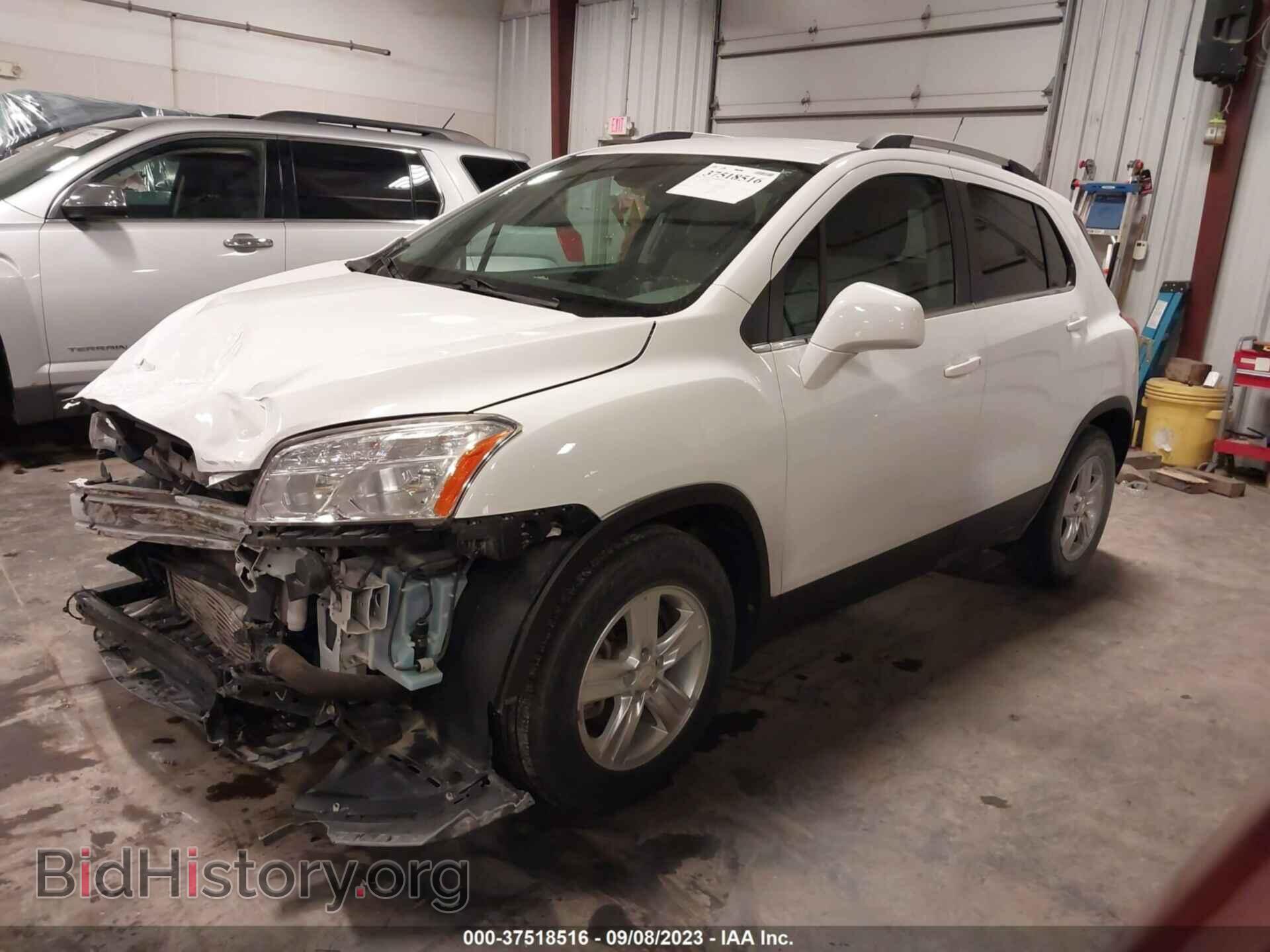 2015 CHEVROLET TRAX - VIN: KL7CJLSB2FB139390 - Фото 2