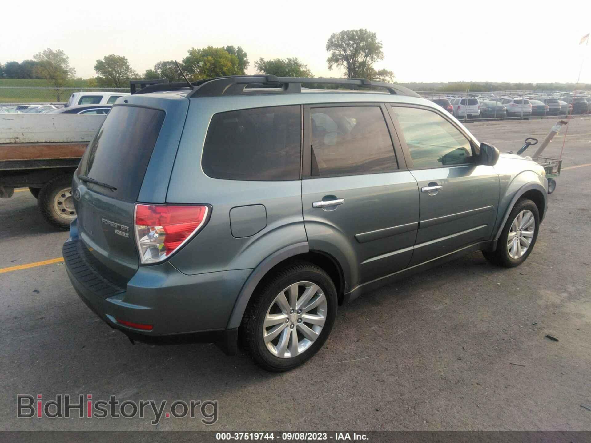 2011 SUBARU FORESTER - VIN: JF2SHAEC0BH703839 - Фото 4