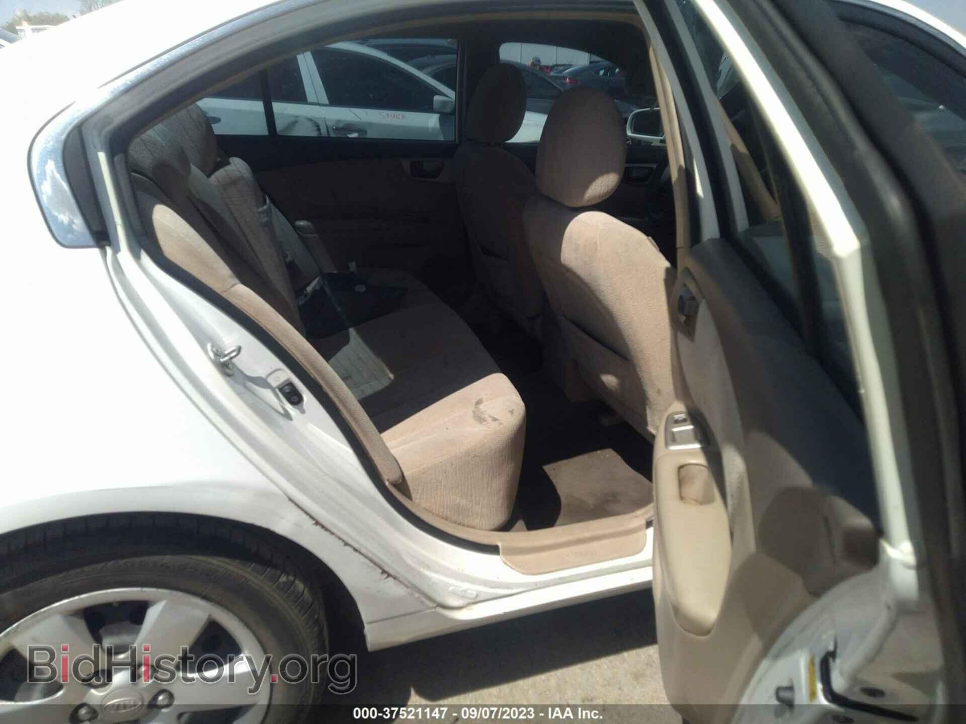 2008 KIA OPTIMA - VIN: KNAGE123585204656 - Фото 8