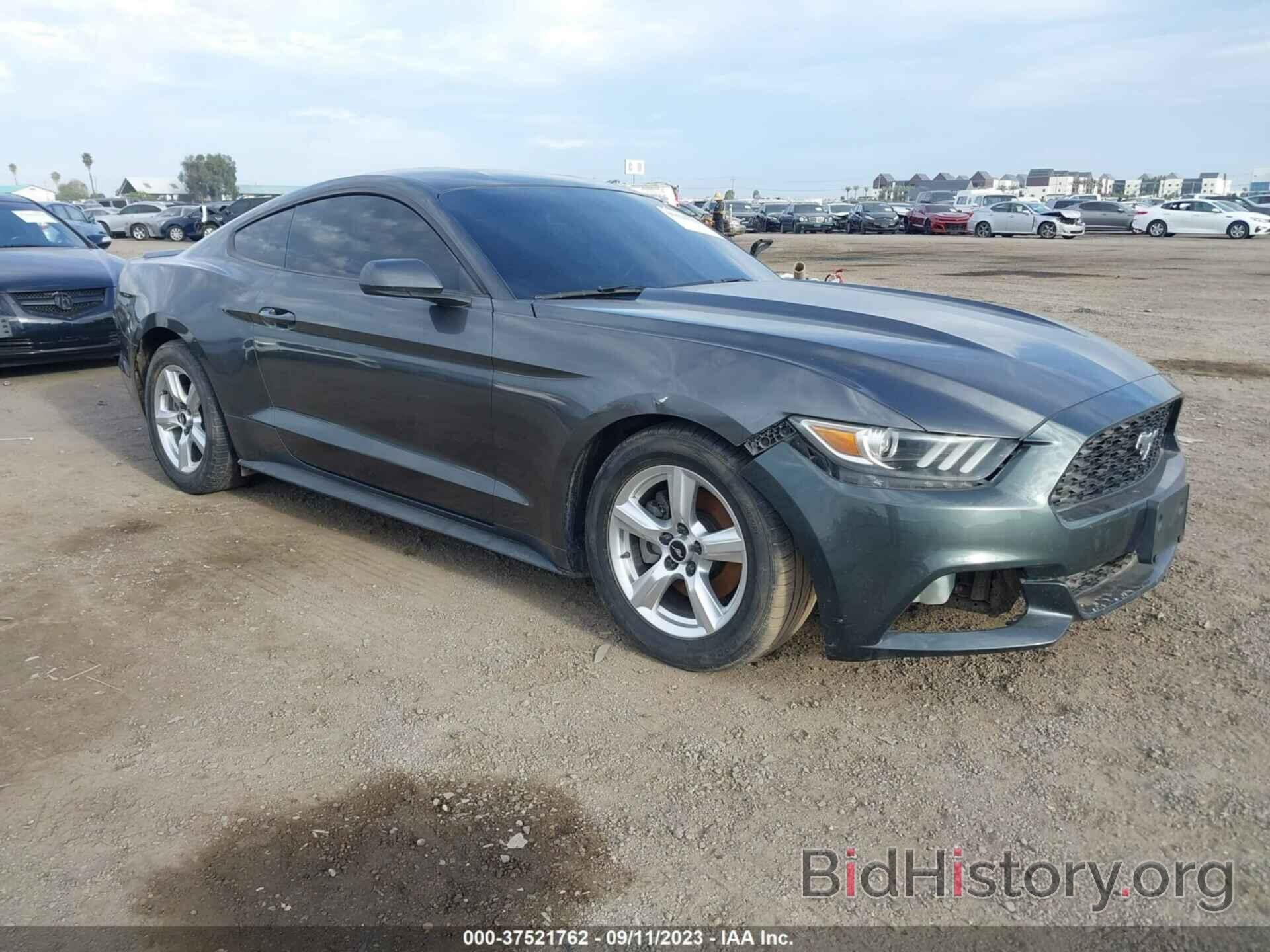 Photo 1FA6P8TH9F5355871 - FORD MUSTANG 2015