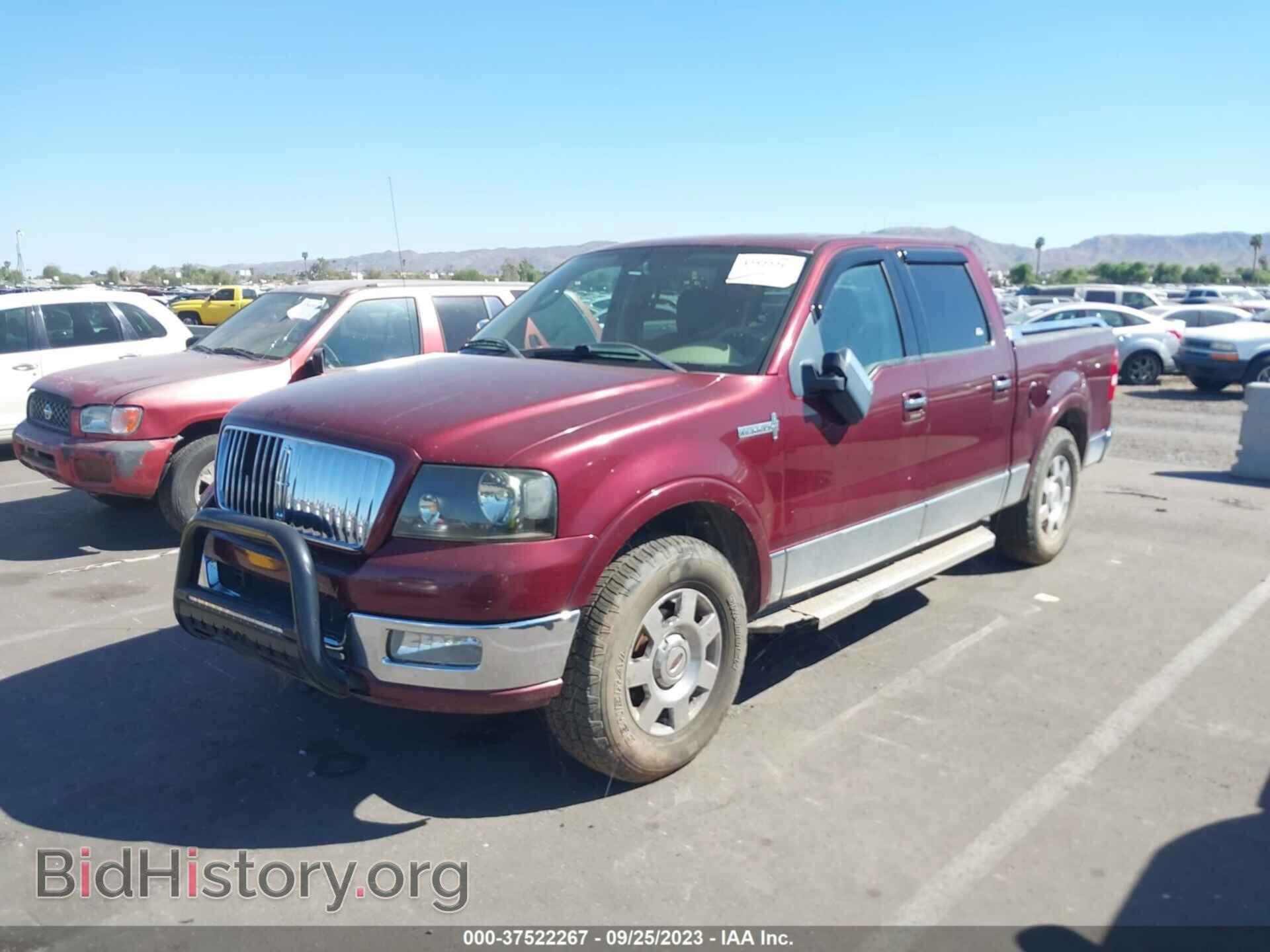 2006 LINCOLN MARK LT - VIN: 5LTPW18596FJ04539 - Photo 2